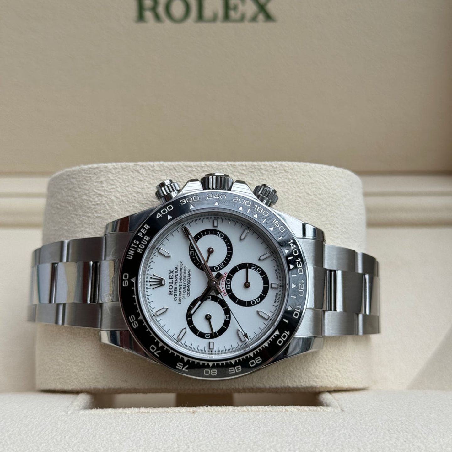 Rolex Daytona 126500LN (2026) - White dial 40 mm Steel case (3/6)
