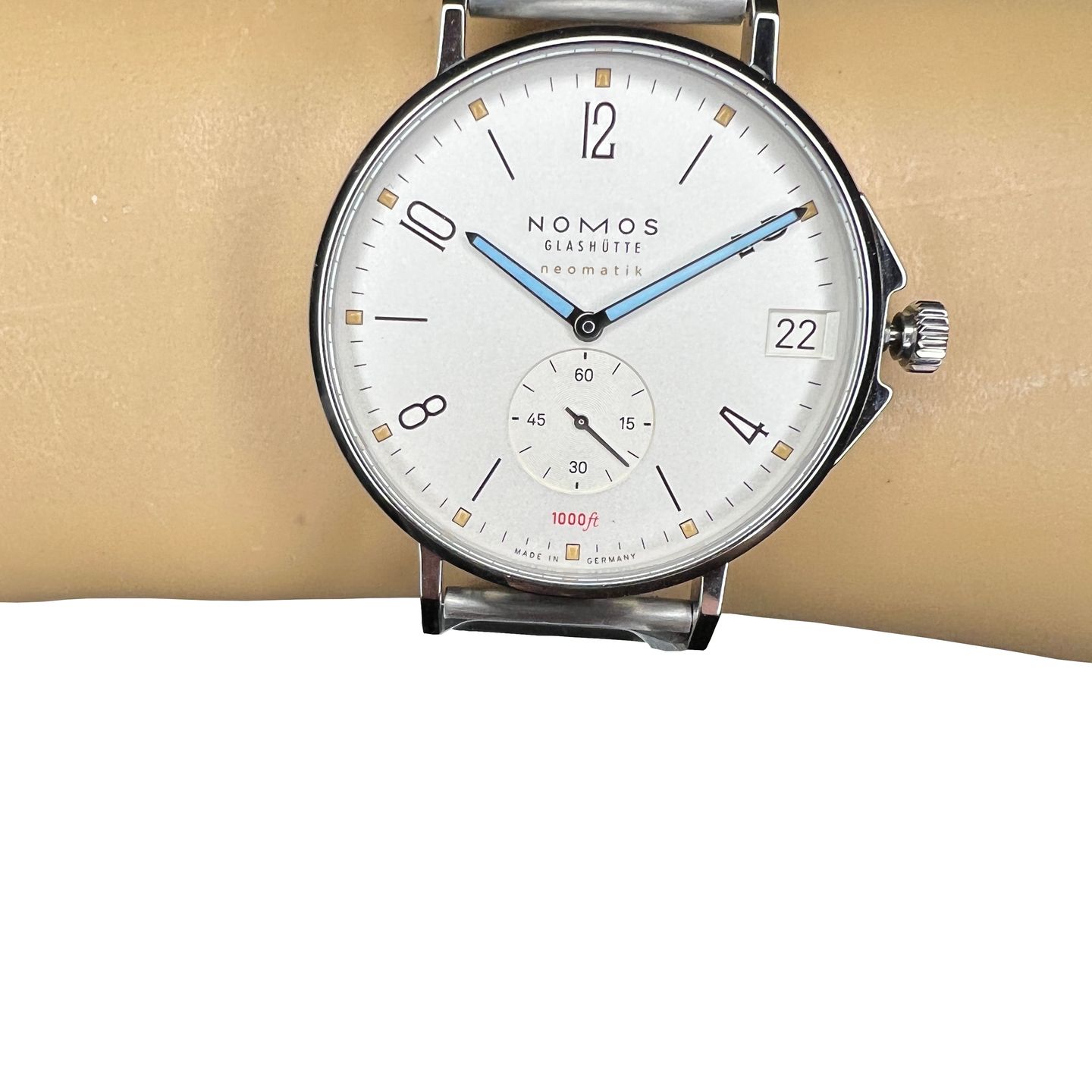 NOMOS Tangente Neomatik 580 (2024) - Wit wijzerplaat 42mm Staal (1/8)