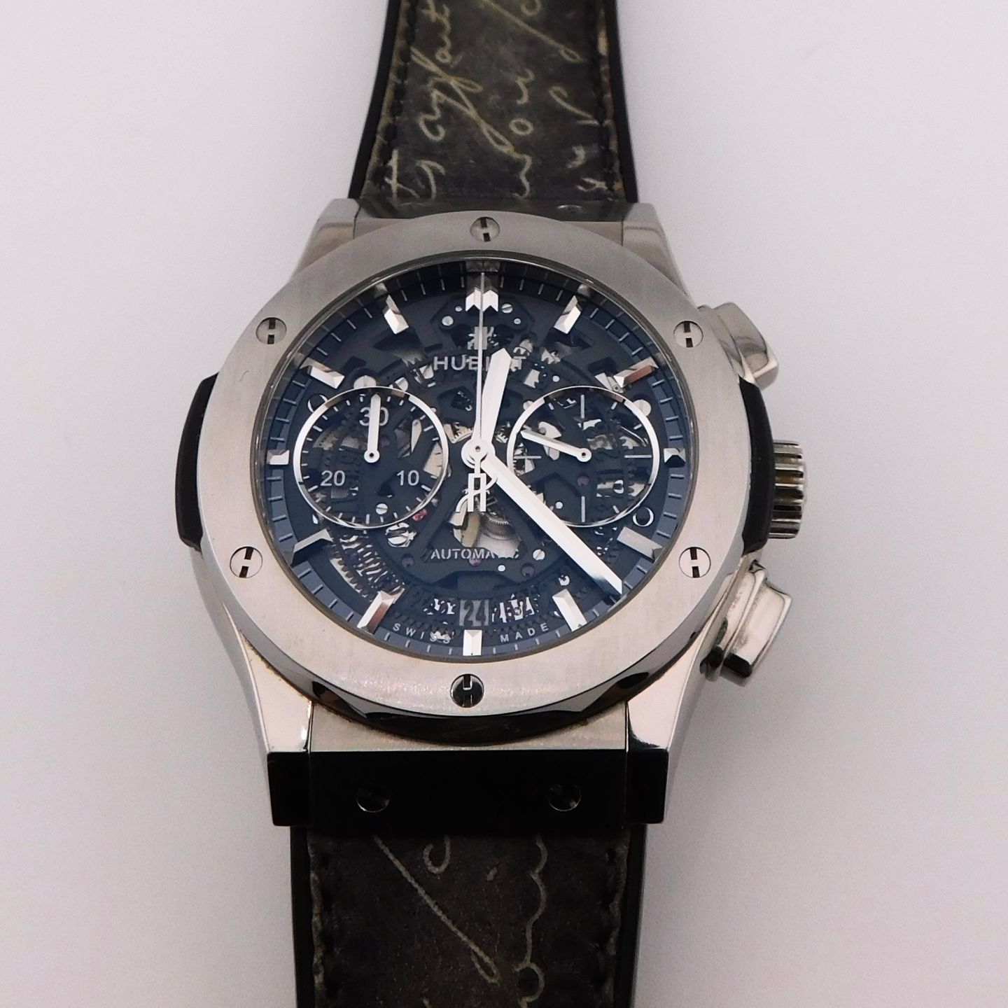 Hublot Classic Fusion R.525.NX.0170.LR (2020) - Black dial 45 mm Titanium case (2/7)