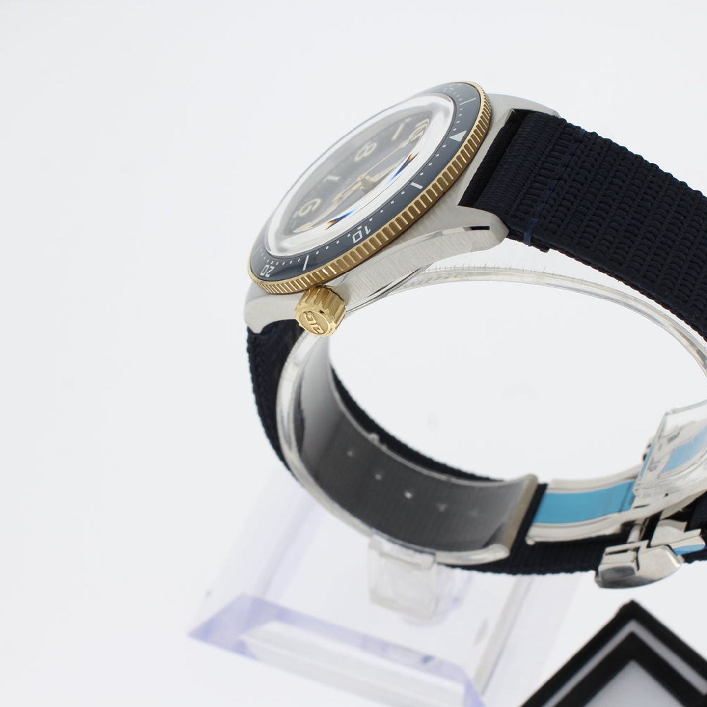 Glashütte Original SeaQ 1-39-11-10-90-34 (2025) - Blue dial 40 mm Steel case (3/4)