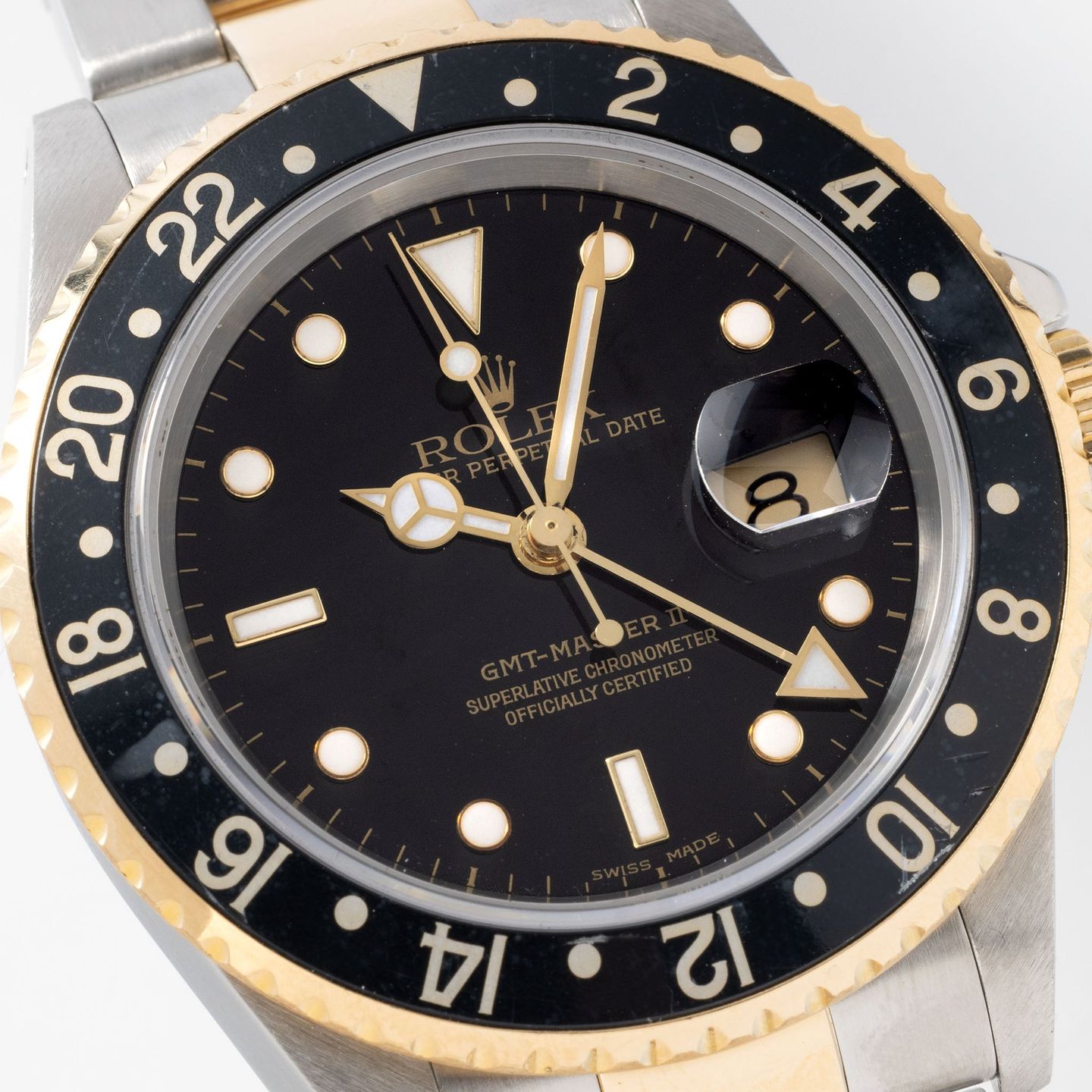 Rolex GMT-Master II 16713 (2001) - Black dial 40 mm Gold/Steel case (4/8)