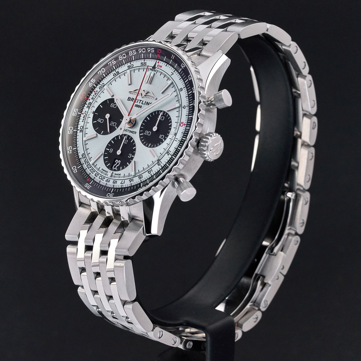 Breitling Navitimer 1 B01 Chronograph AB0138 - (4/8)