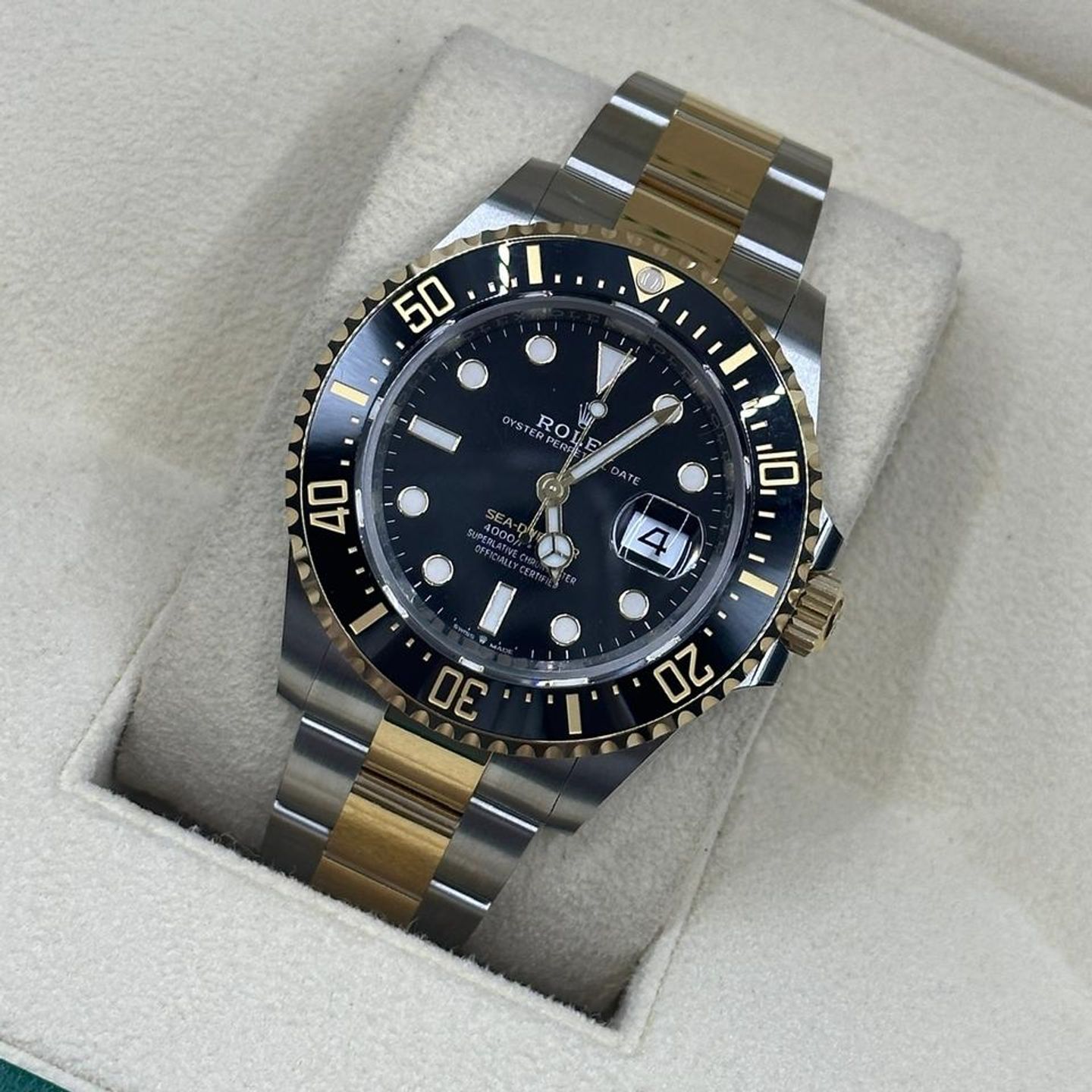 Rolex Sea-Dweller 126603 - (5/10)