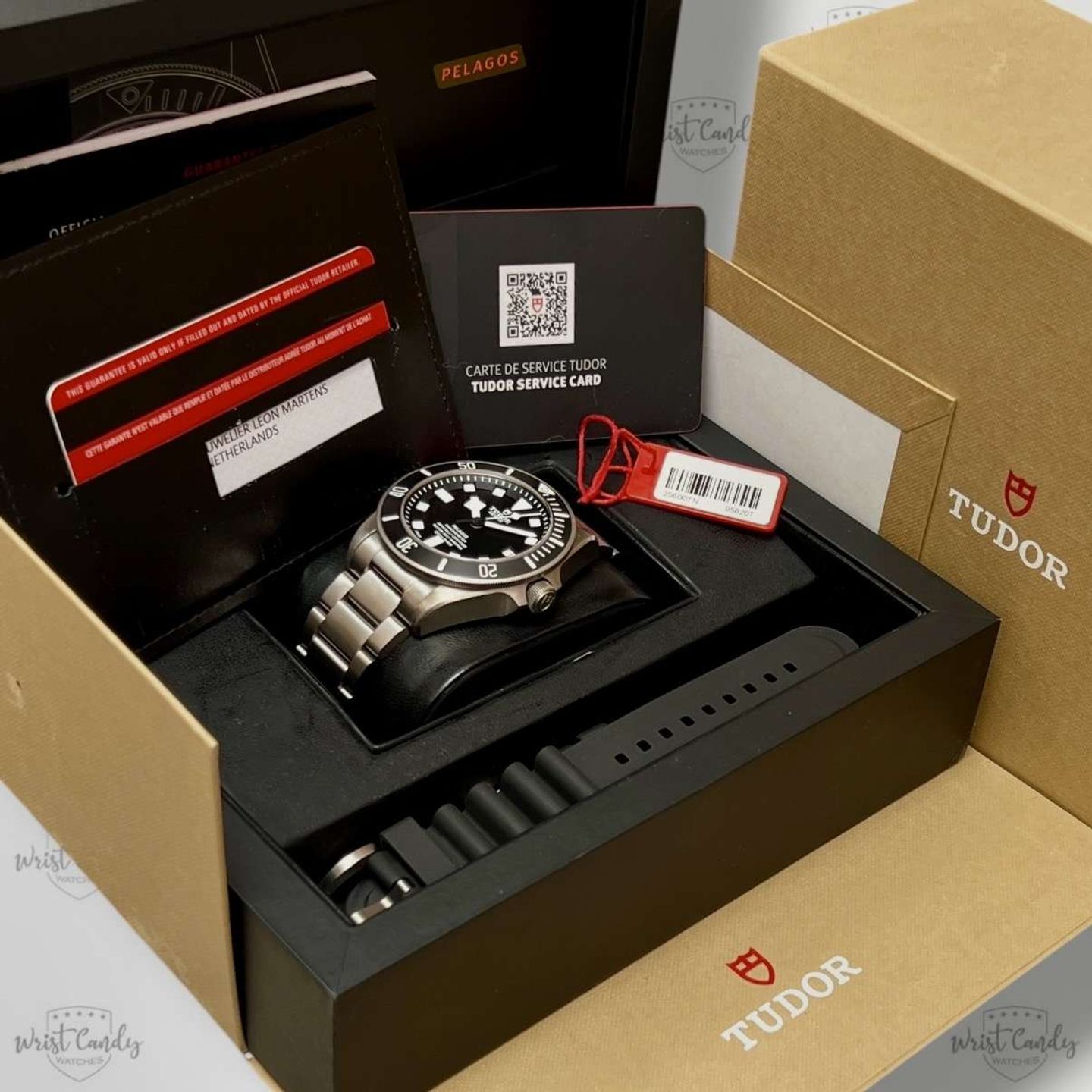 Tudor Pelagos 25600TN (2016) - Black dial 42 mm Titanium case (8/8)