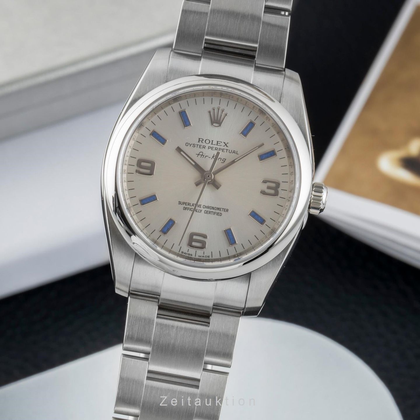 Rolex Oyster Perpetual 34 114200 (Unknown (random serial)) - Silver dial 34 mm Steel case (1/8)