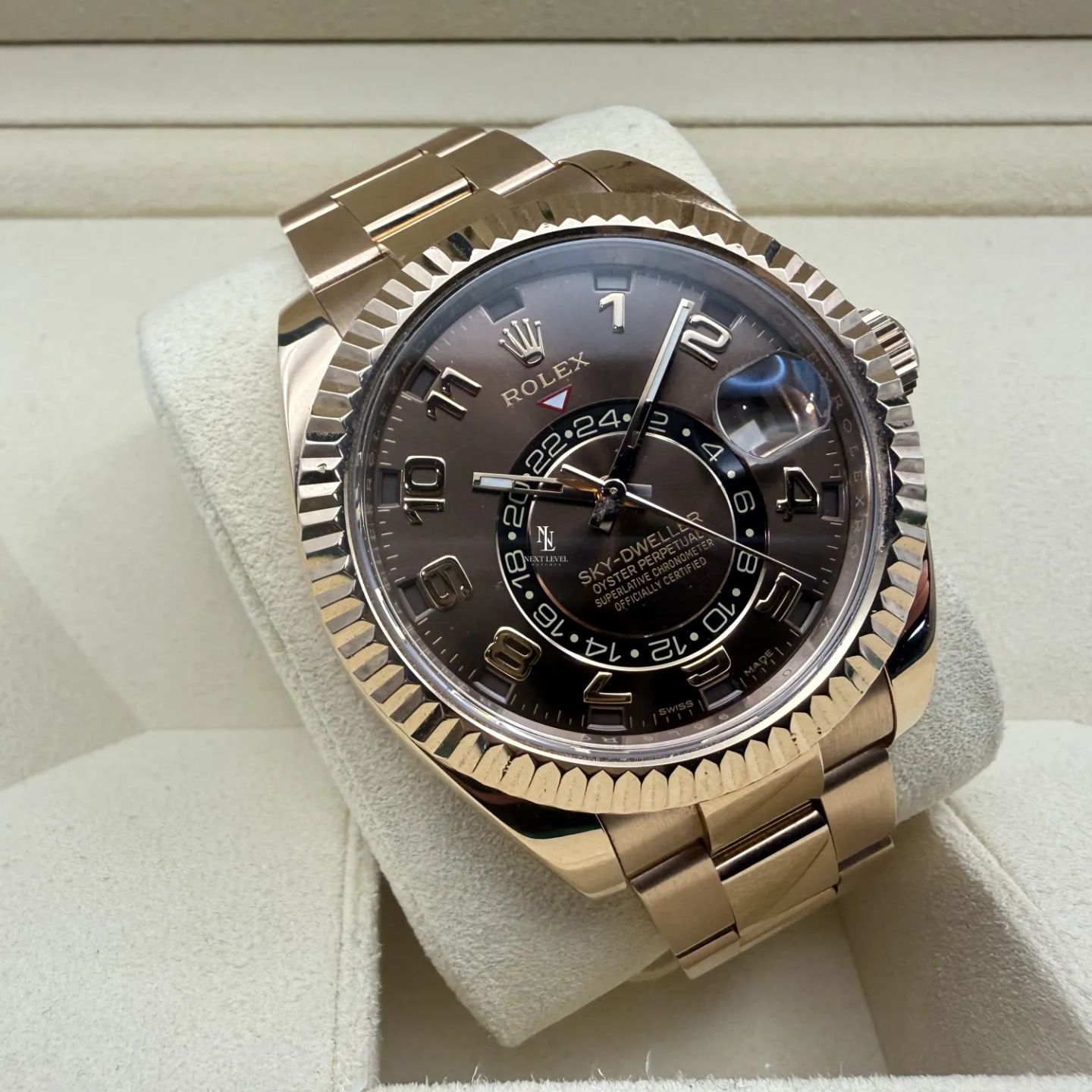 Rolex Sky-Dweller 326935 (2016) - 42mm Roségoud (1/8)