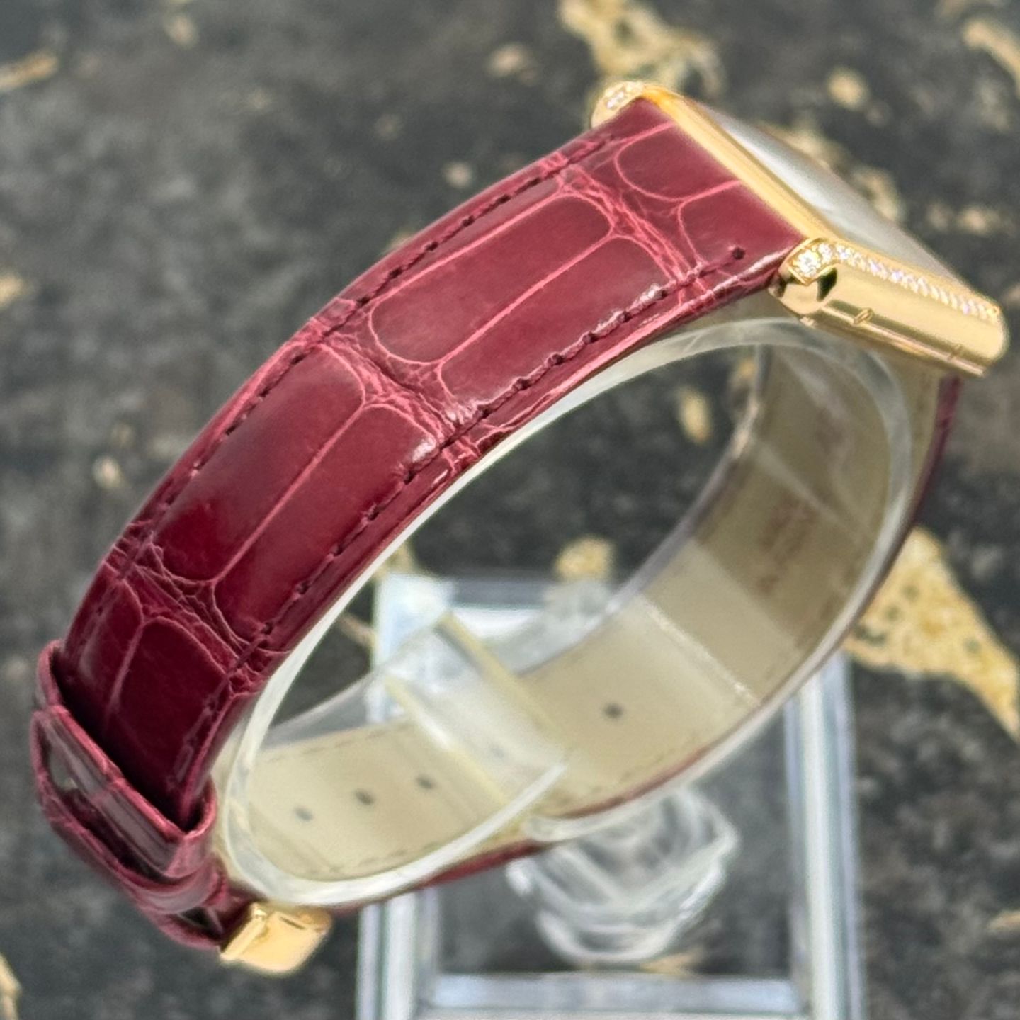 Cartier Tank Louis Cartier WJTA0037 (2025) - Silver dial 22 mm Rose Gold case (8/8)