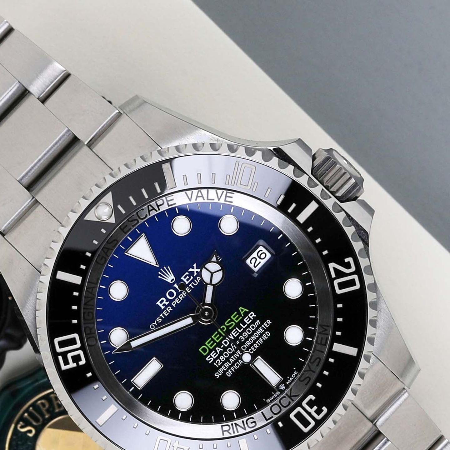 Rolex Sea-Dweller Deepsea 126660 (2022) - Blue dial 44 mm Steel case (2/8)