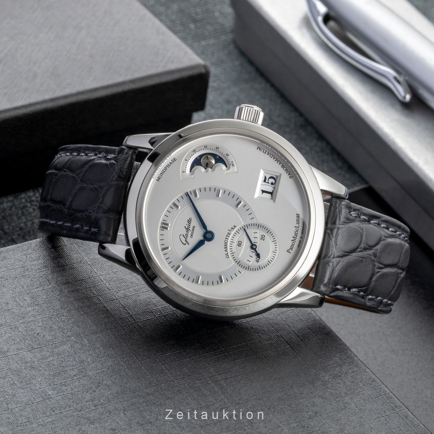 Glashütte Original PanoMaticLunar 1-90-02-02-02-04 (2005) - Zilver wijzerplaat 40mm Staal (2/8)