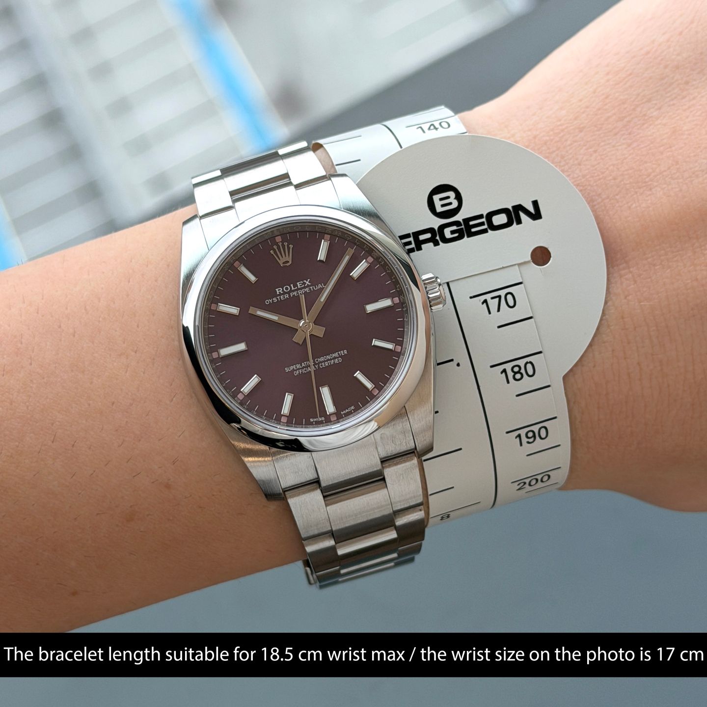 Rolex Oyster Perpetual 34 114200 (Unknown (random serial)) - Purple dial 34 mm Steel case (2/8)