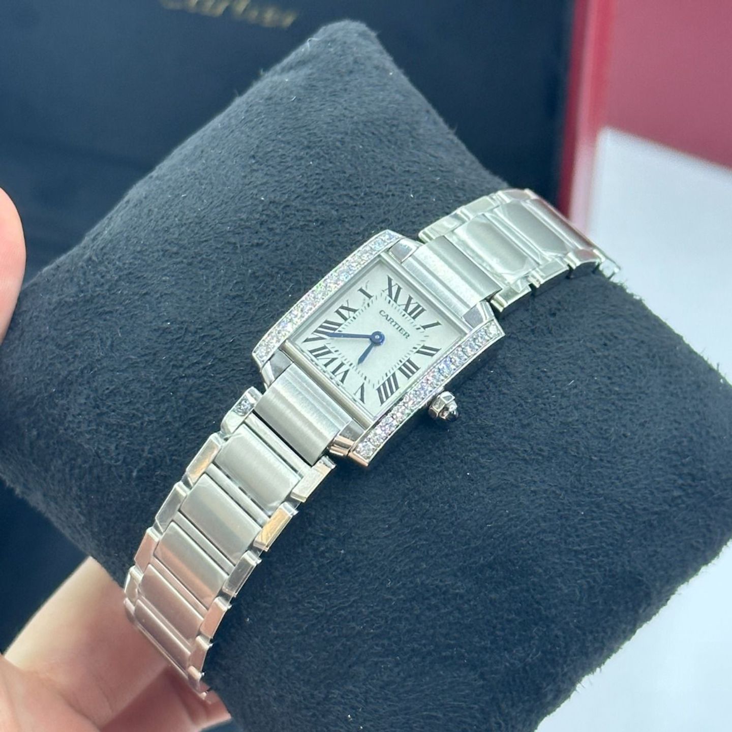 Cartier Tank Française W4TA0008 (2024) - Wit wijzerplaat 25mm Staal (8/8)