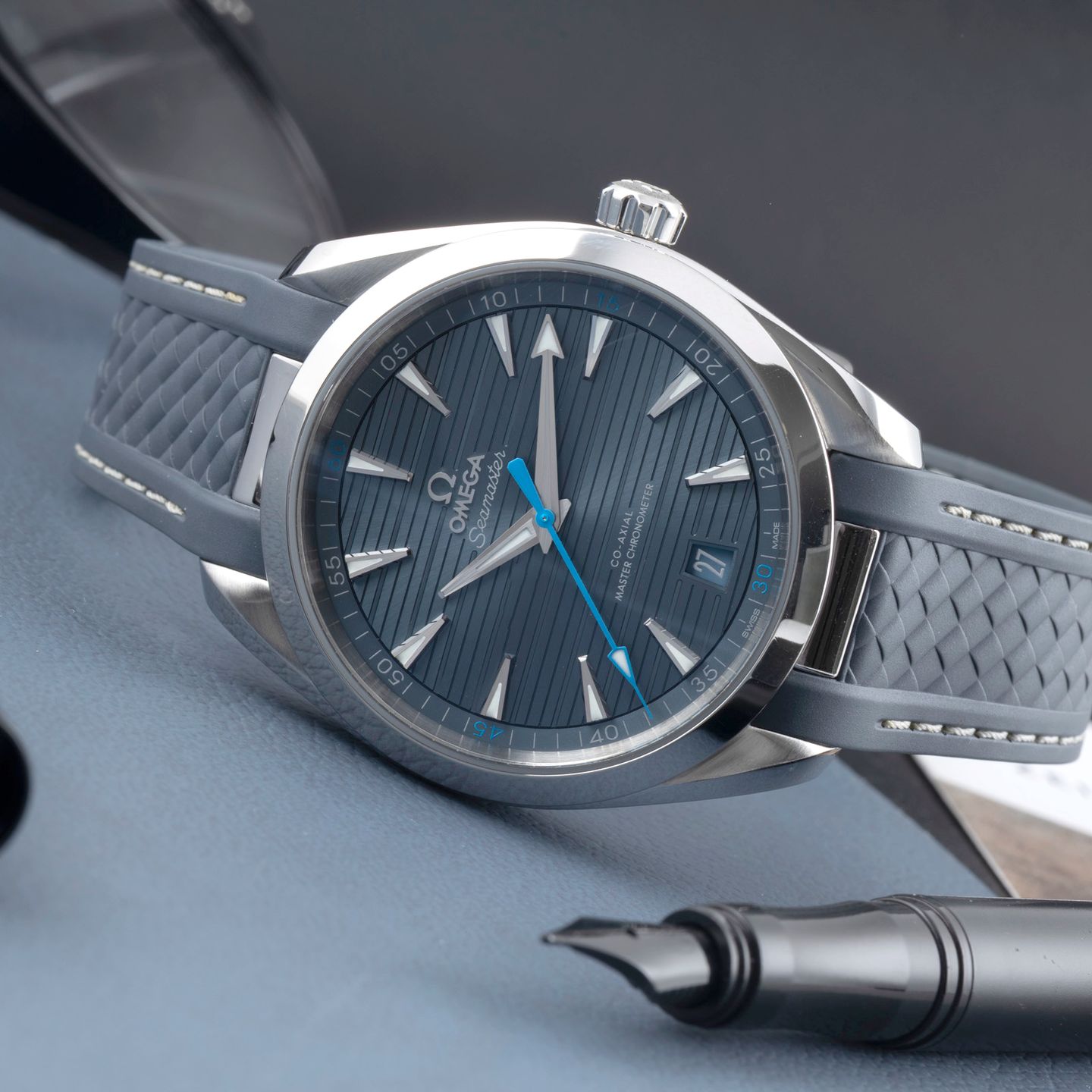 Omega Seamaster Aqua Terra 220.12.41.21.03.002 - (2/8)