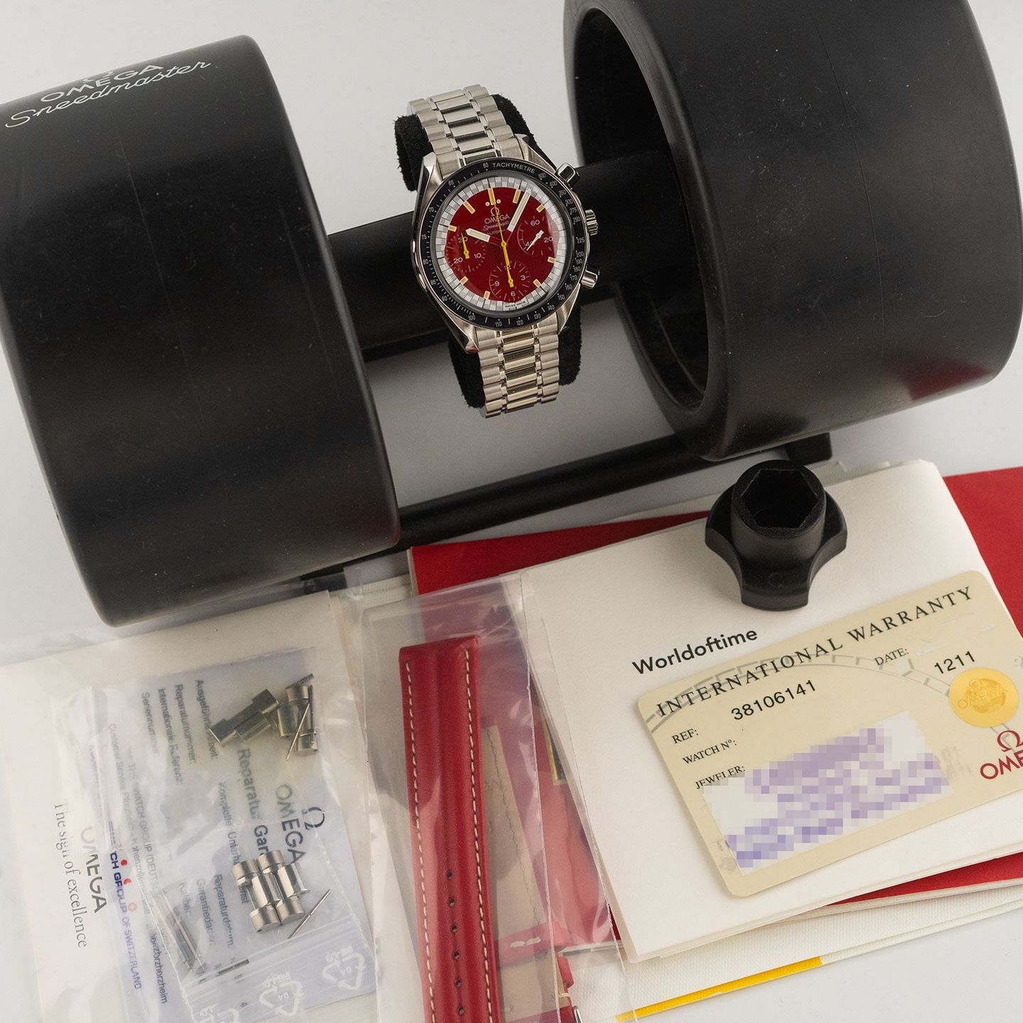 Omega Speedmaster Reduced 3810.61.41 (1997) - Red dial 39 mm Steel case (4/4)