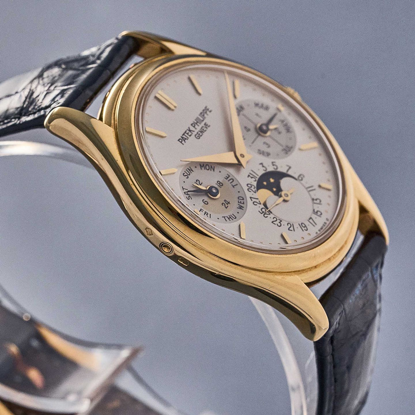 Patek Philippe Perpetual Calendar 3940J - (3/8)