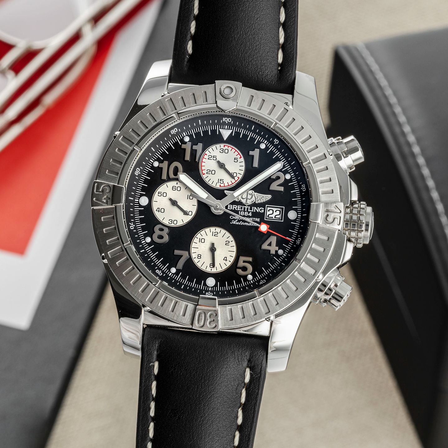 Breitling Super Avenger A13370 (2007) - Zwart wijzerplaat 48mm Staal (3/8)