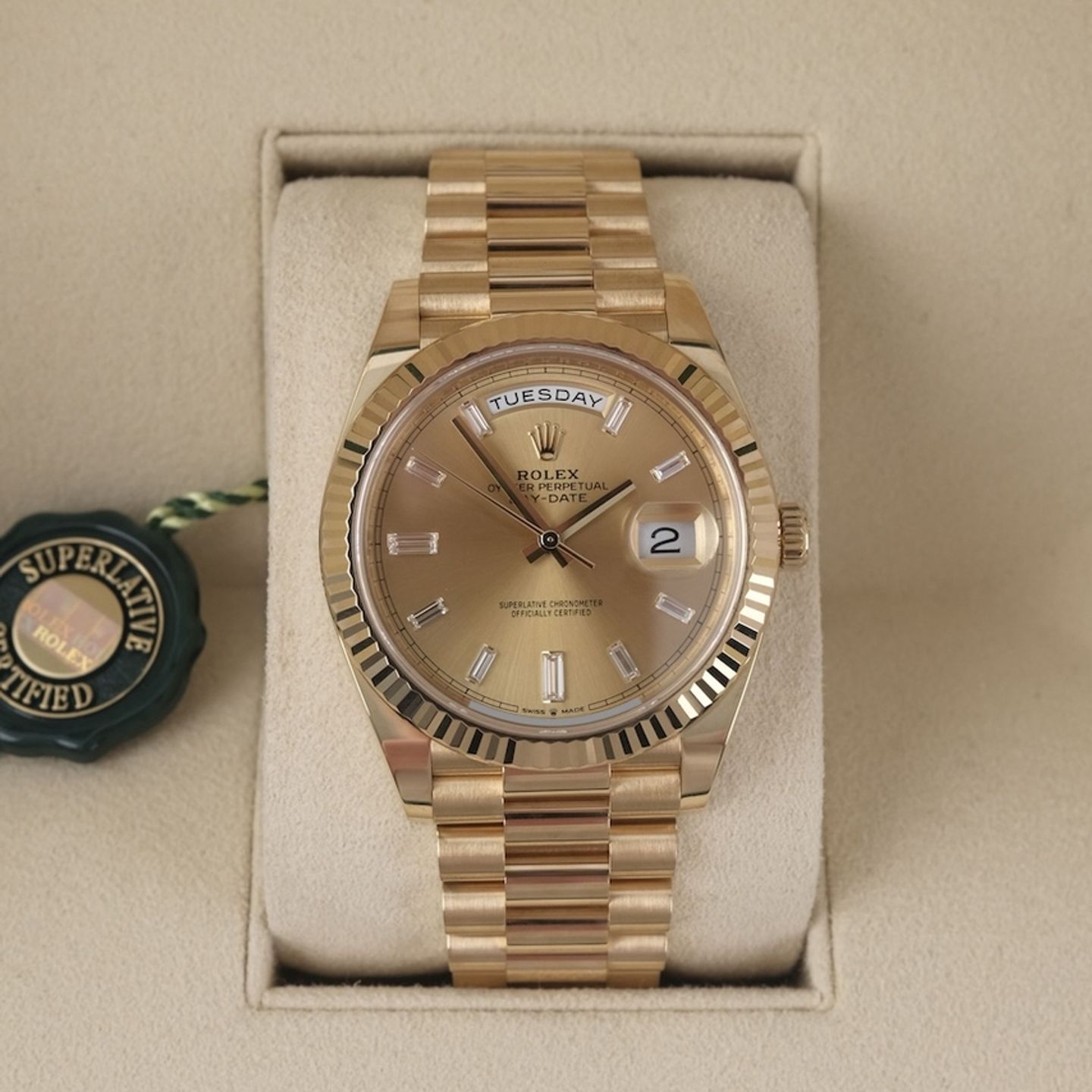 Rolex Day-Date 40 228238 (2020) - 40mm Geelgoud (2/8)