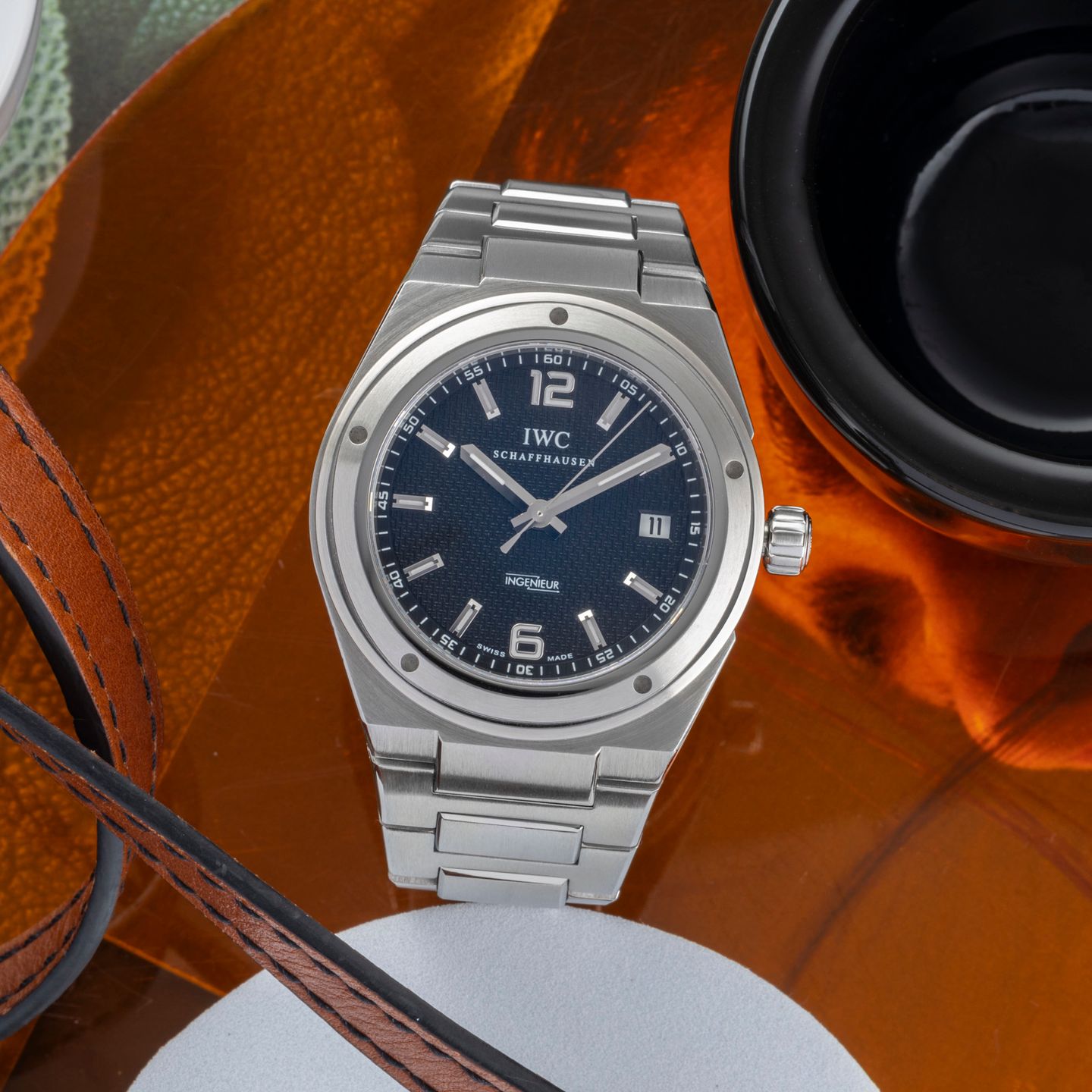 IWC Ingenieur Automatic IW322701 (2005) - Zwart wijzerplaat 43mm Staal (1/8)