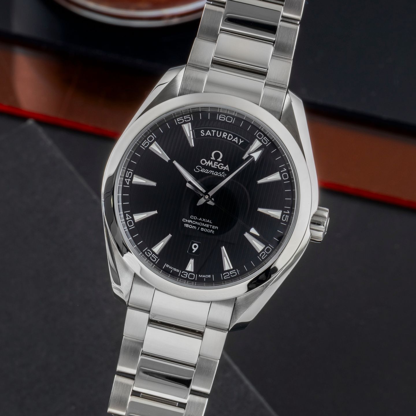 Omega Seamaster Aqua Terra 231.10.42.22.01.001 (Unknown (random serial)) - Black dial 42 mm Steel case (3/8)
