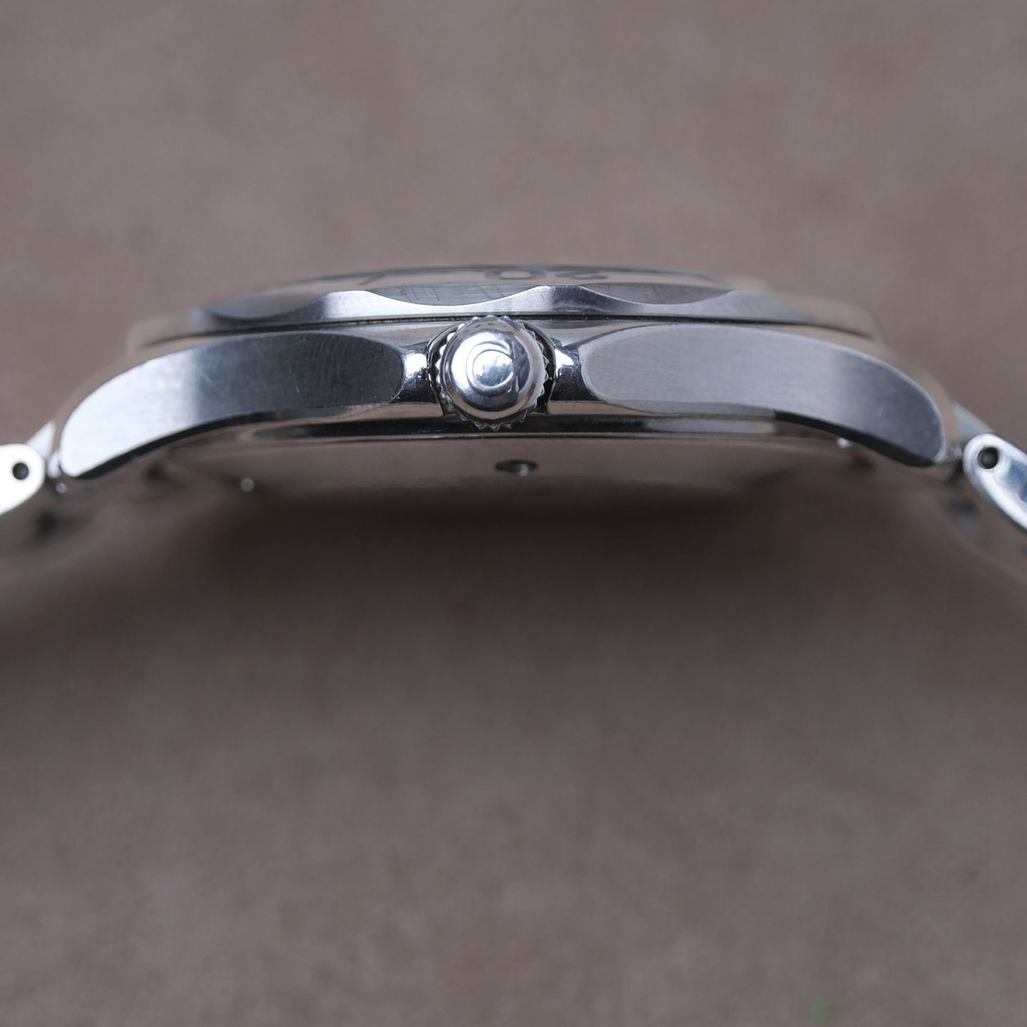 Omega Seamaster 2541.8 - (12/12)