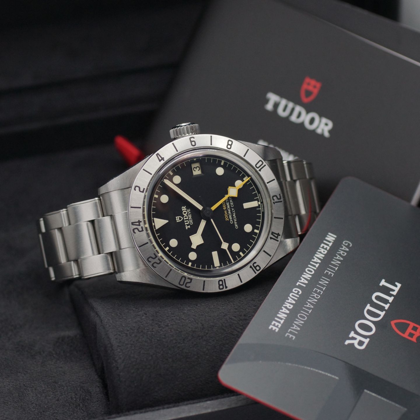 Tudor Black Bay 79470 - (1/8)
