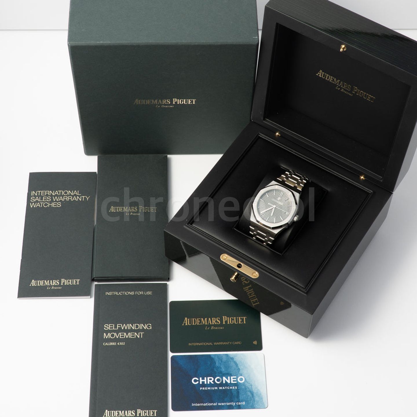 Audemars Piguet Royal Oak Selfwinding 15500ST.OO.1220ST.02 - (8/8)