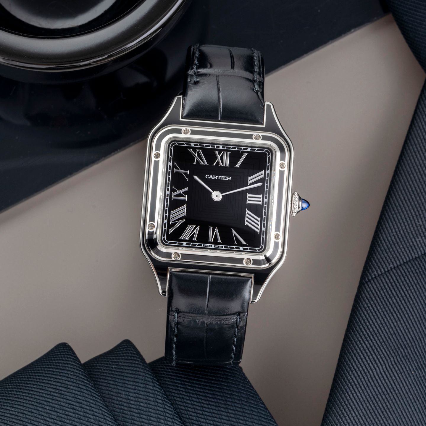 Cartier Santos Dumont WSSA0046 (Unknown (random serial)) - Black dial 44 mm Steel case (2/8)