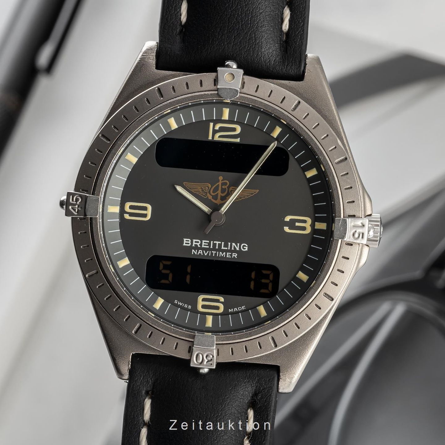 Breitling Aerospace 80360 (1993) - Grey dial 39 mm Titanium case (2/8)