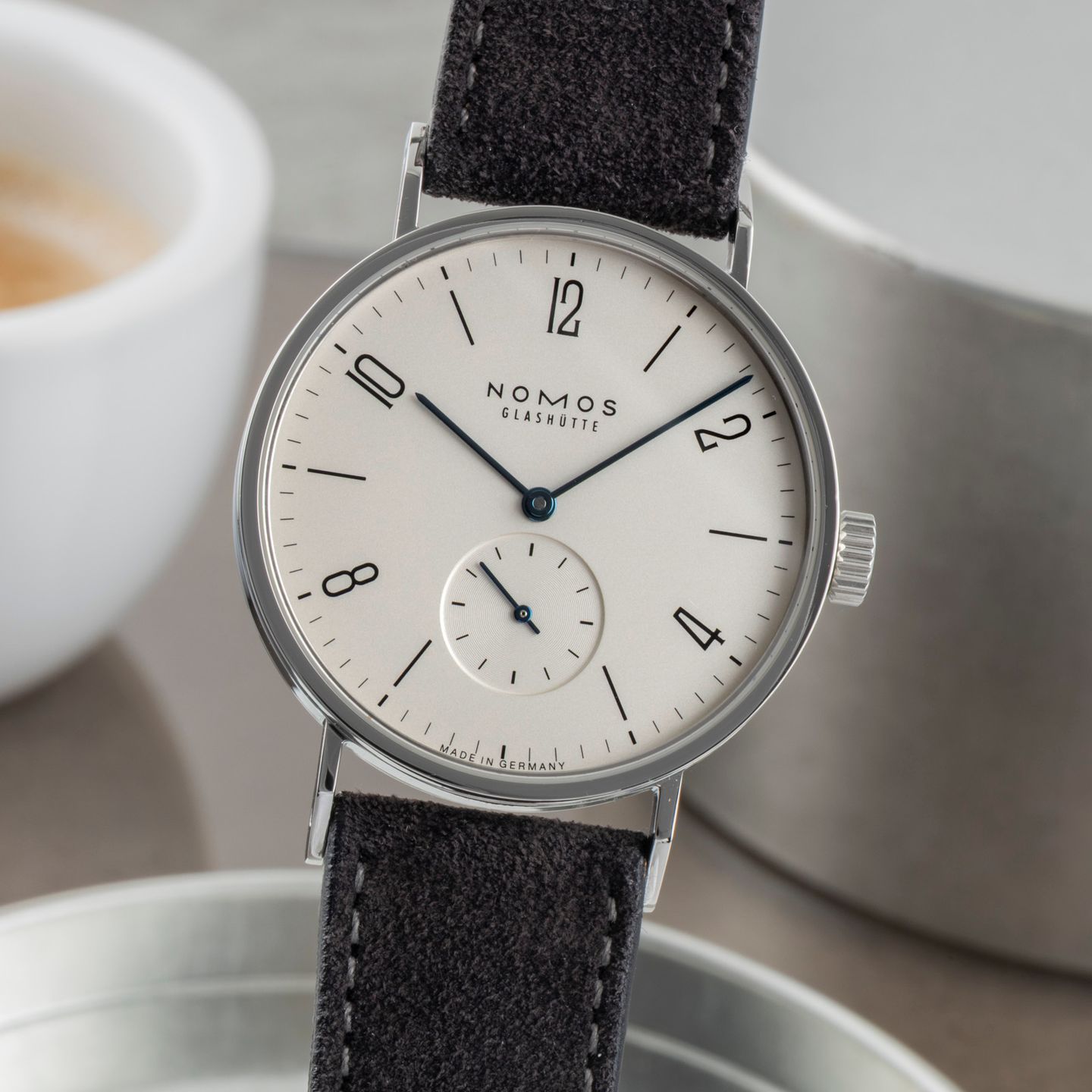 NOMOS Tangomat 601 - (3/8)