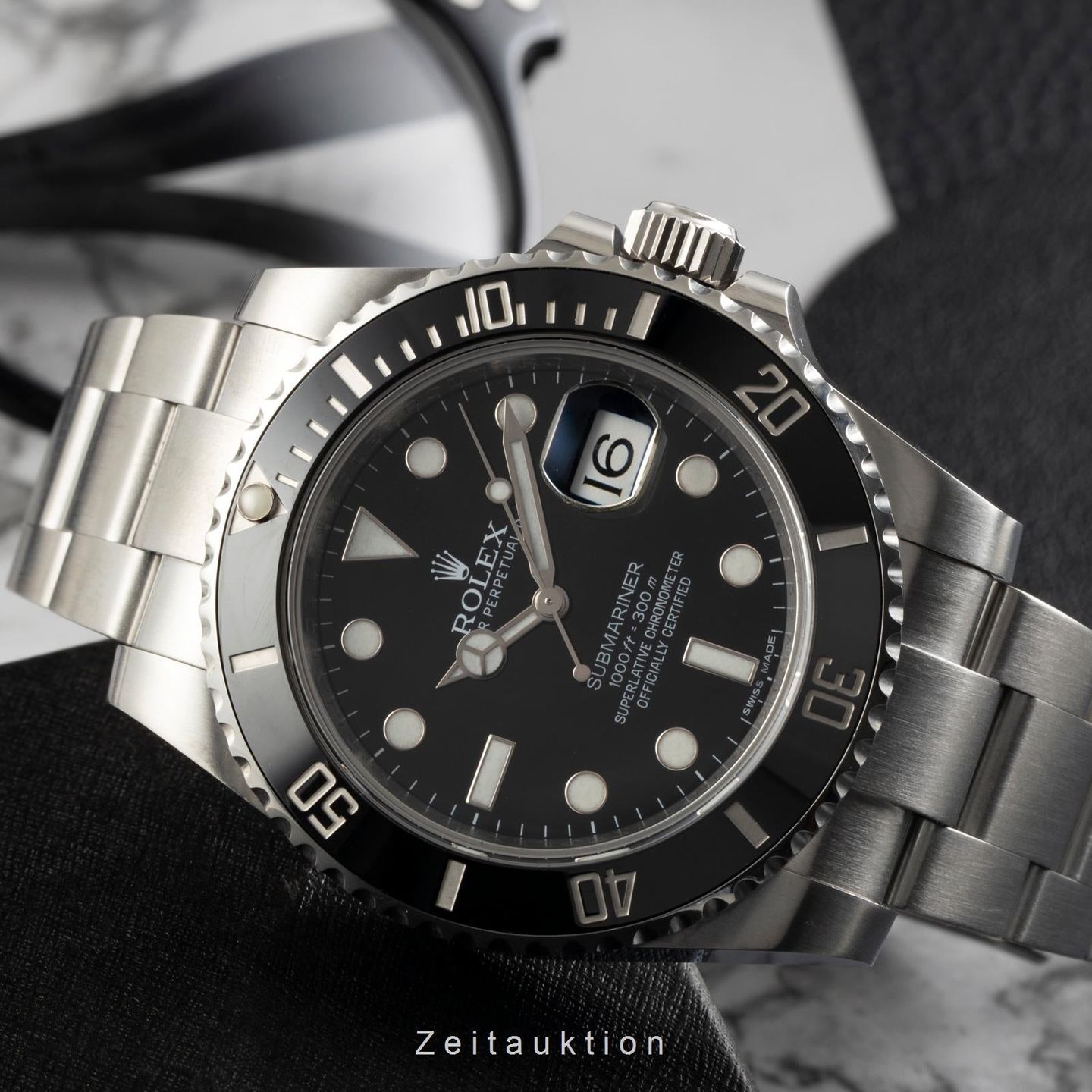 Rolex Submariner Date 116610LN - (2/8)
