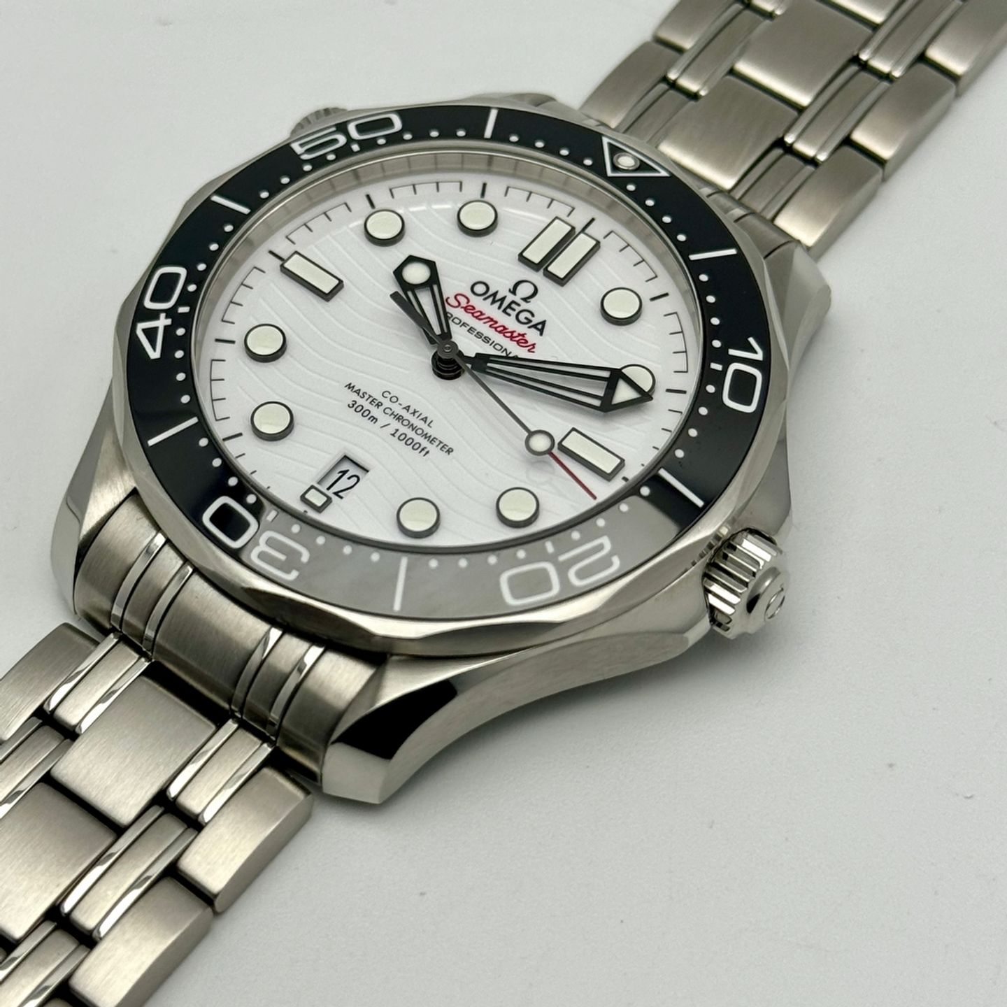 Omega Seamaster Diver 300 M 210.30.42.20.04.001 - (5/10)