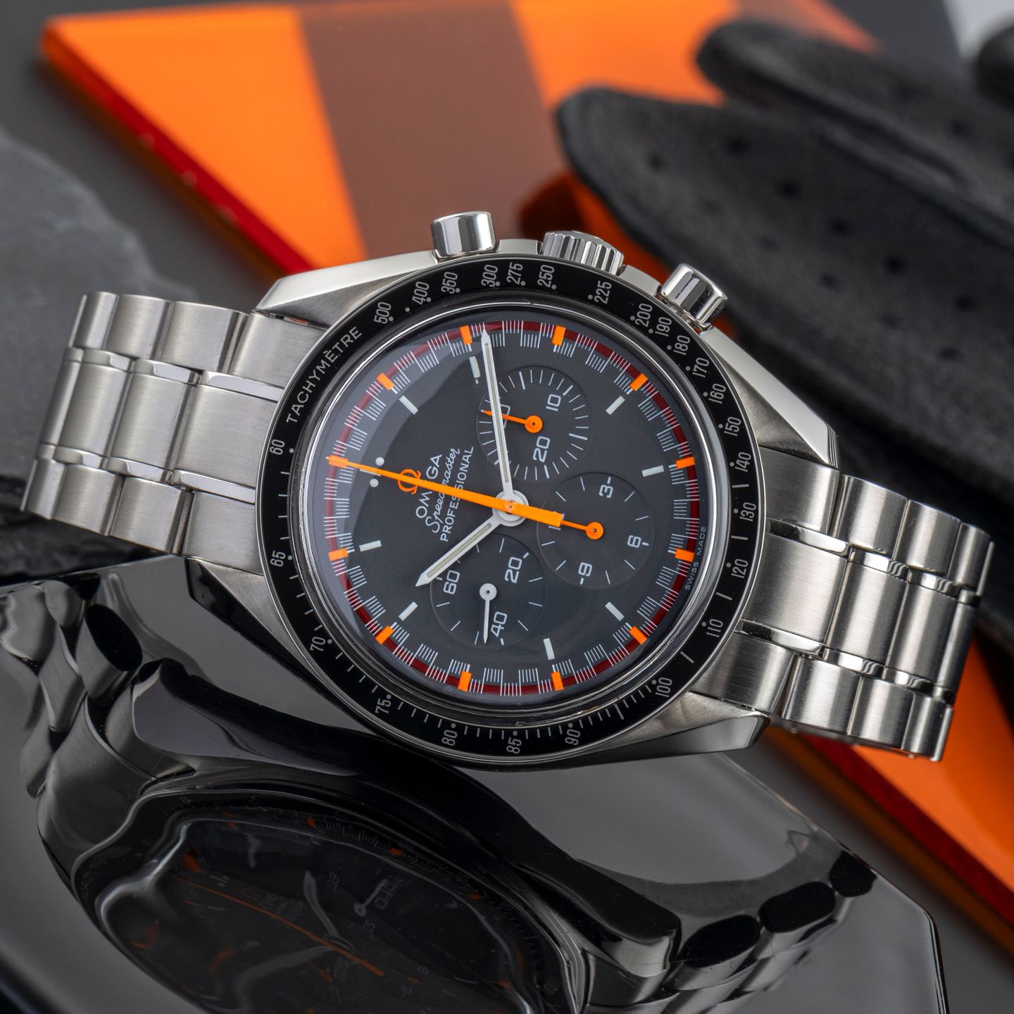 Omega Speedmaster Professional Moonwatch 3570.40.00 - (2/8)