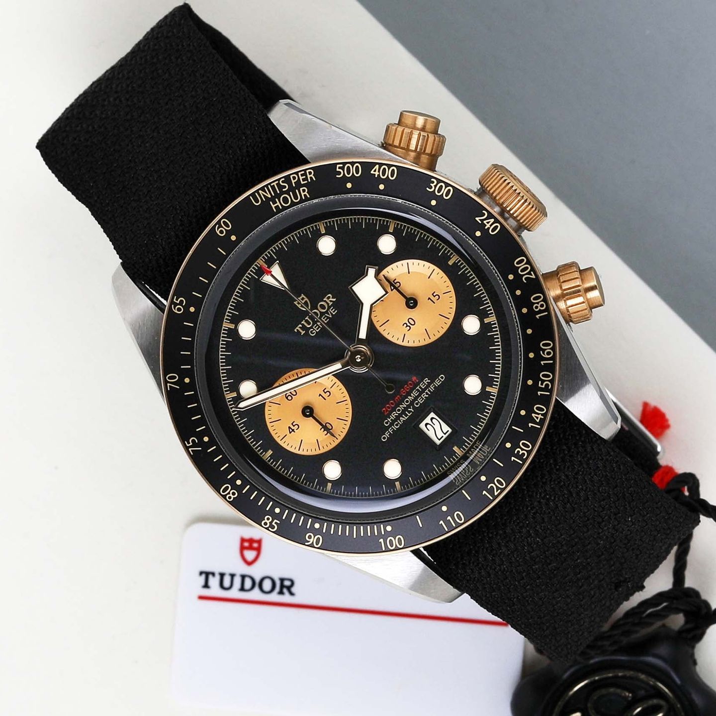 Tudor Black Bay Chrono 79363N (2021) - Zwart wijzerplaat 41mm Goud/Staal (1/8)