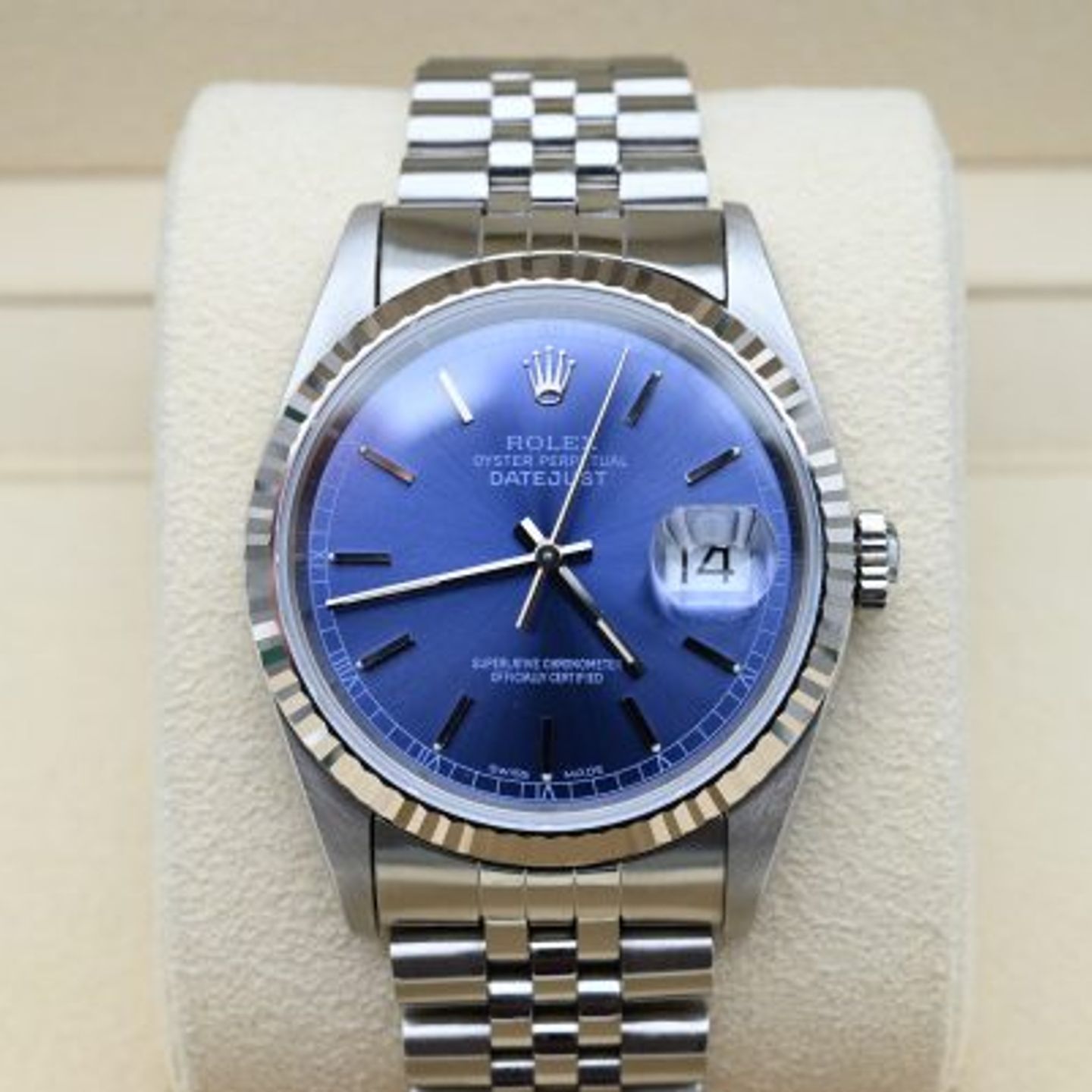 Rolex Datejust 36 16234 (1995) - Blauw wijzerplaat 36mm Staal (3/8)