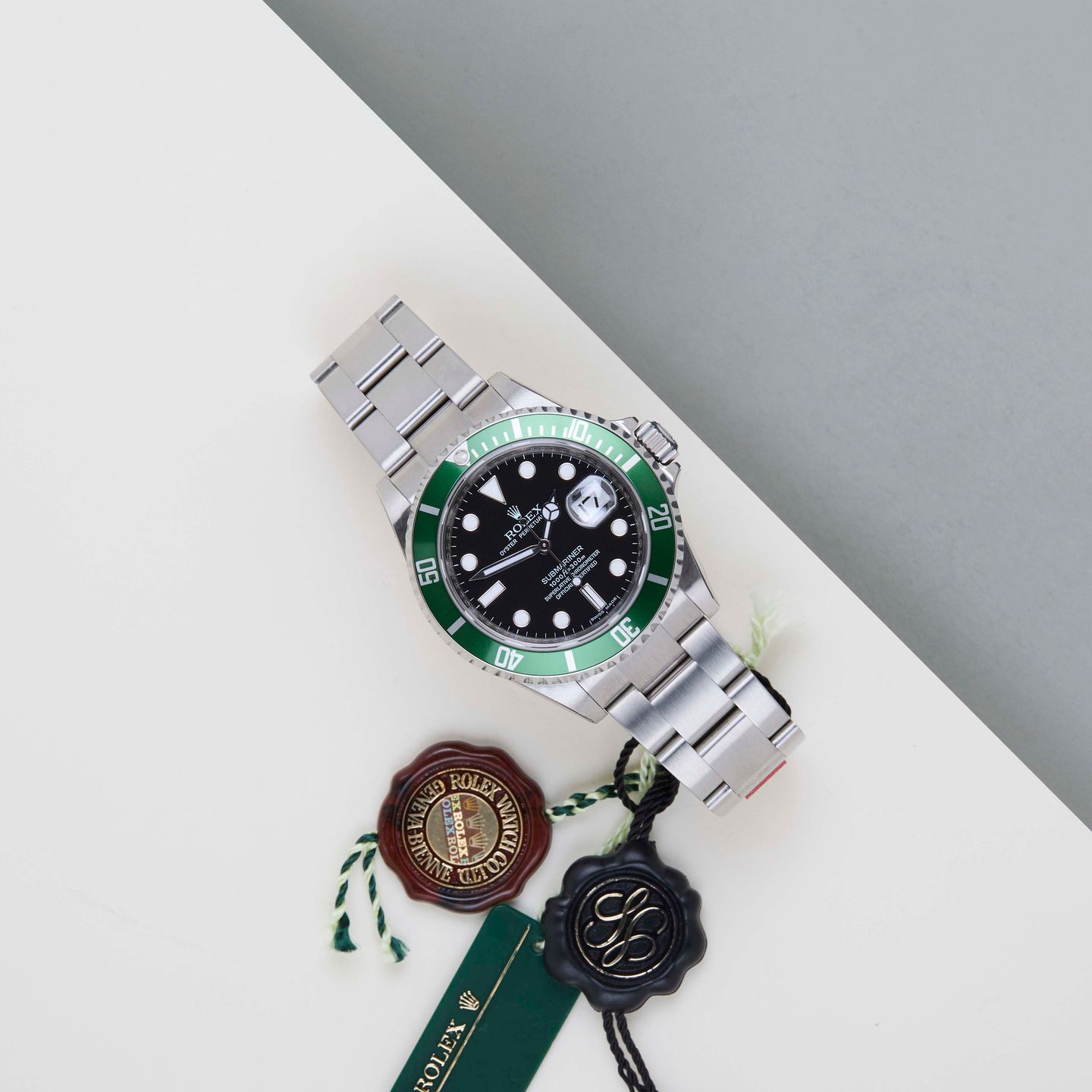 Rolex Submariner Date 16610LV - (2/8)