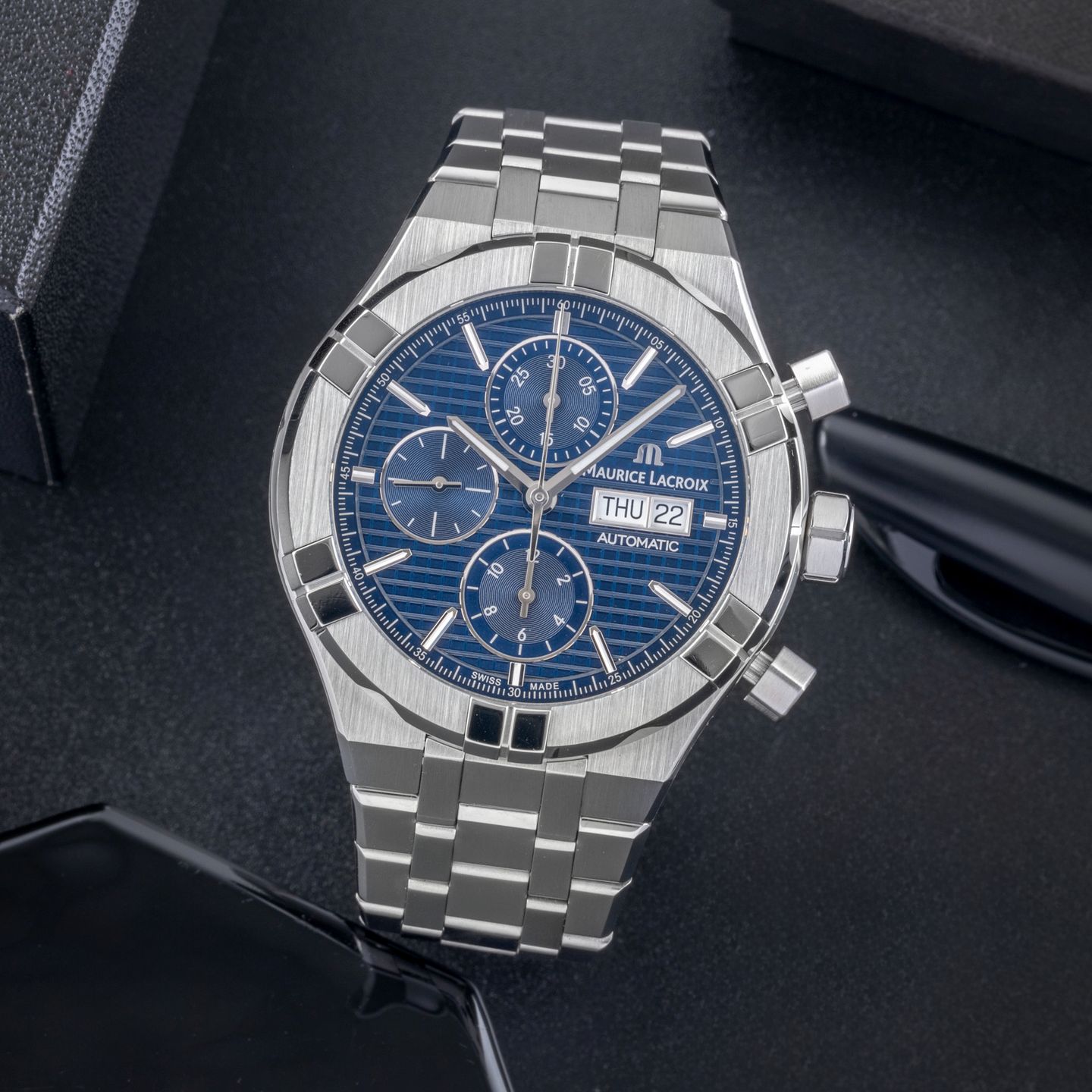 Maurice Lacroix Aikon AI6006-PVY11-170-1 - (1/8)