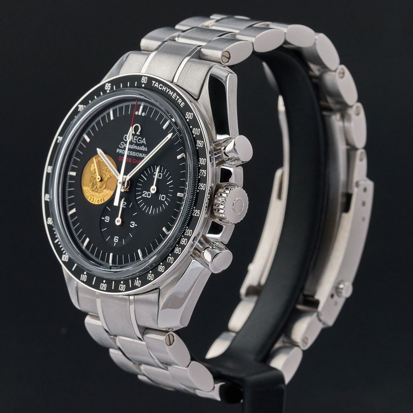 Omega Speedmaster Professional Moonwatch 311.90.42.30.01.001 (2009) - Black dial 42 mm Platinum case (4/7)