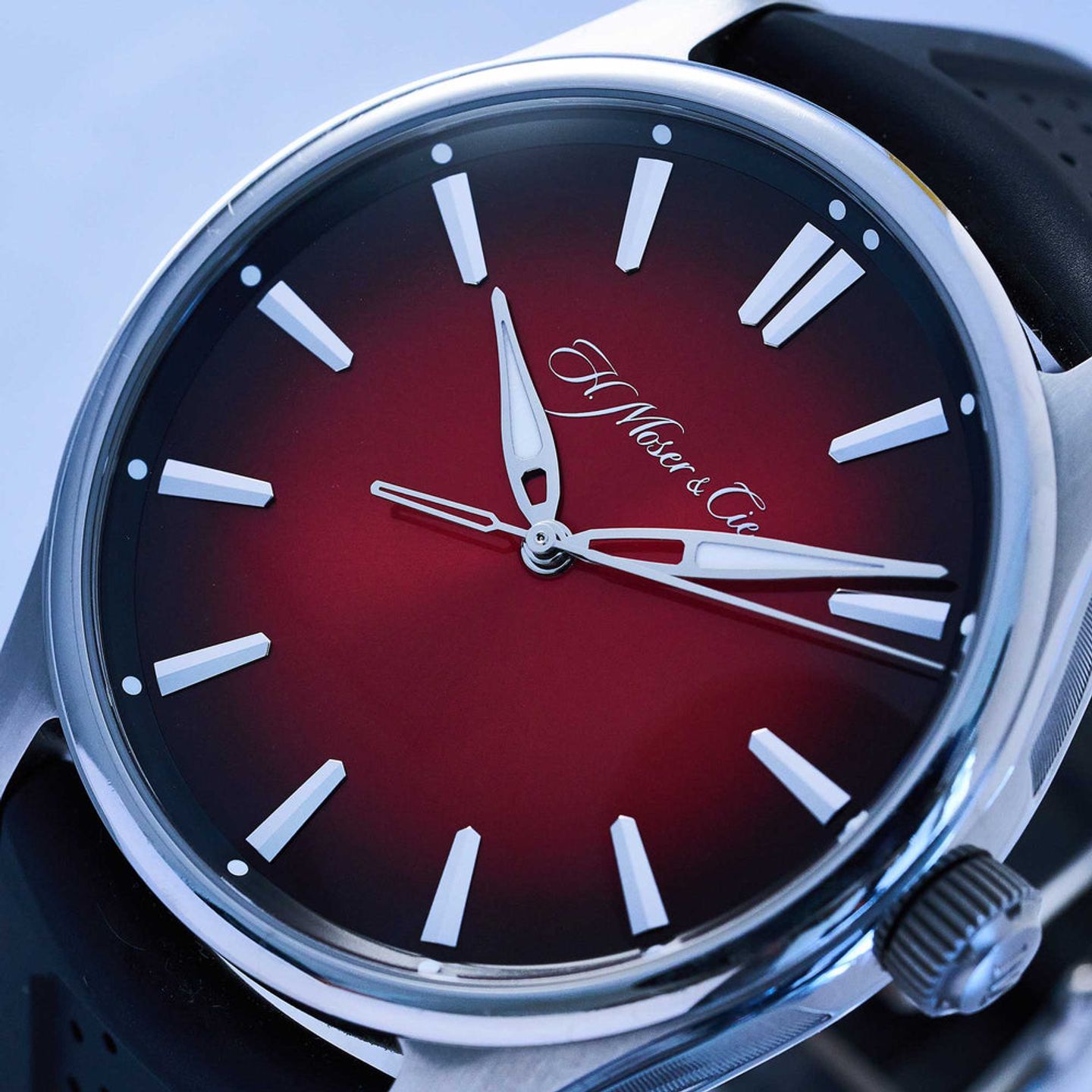 H. Moser & Cie. Pioneer 3200-1207 - (2/7)