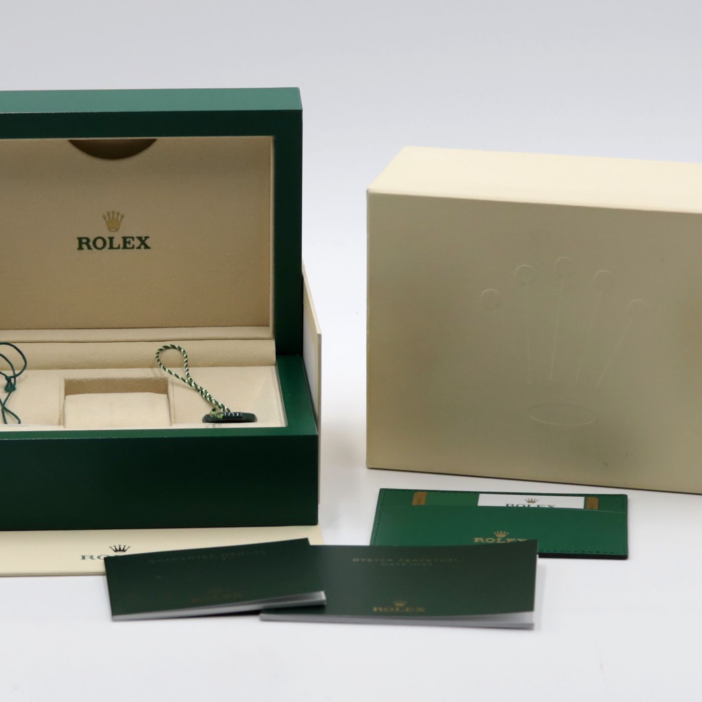 Rolex Datejust 41 126300 - (8/8)