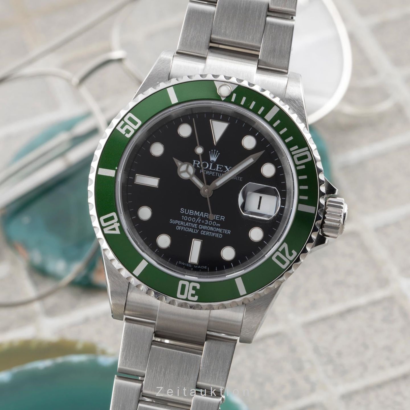 Rolex Submariner Date 16610LV (Unknown (random serial)) - Black dial 40 mm Steel case (1/8)