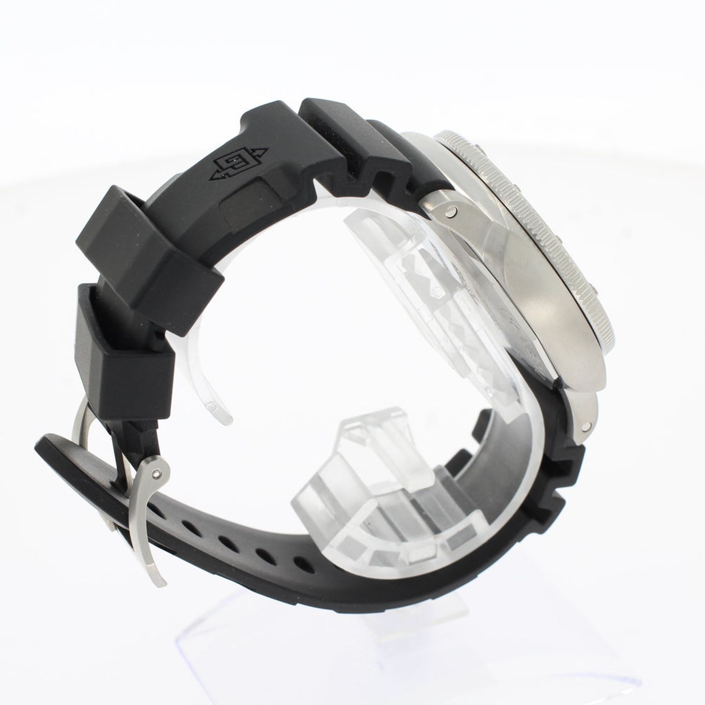 Panerai Submersible PAM01590 - (3/4)