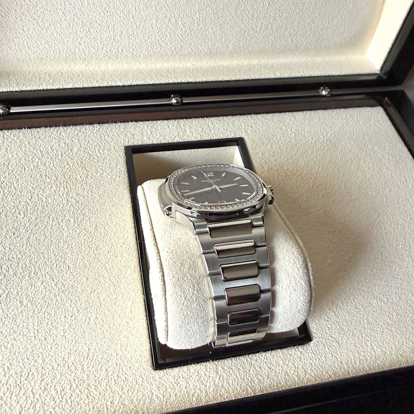 Patek Philippe Nautilus 7118/1200A-001 - (4/5)