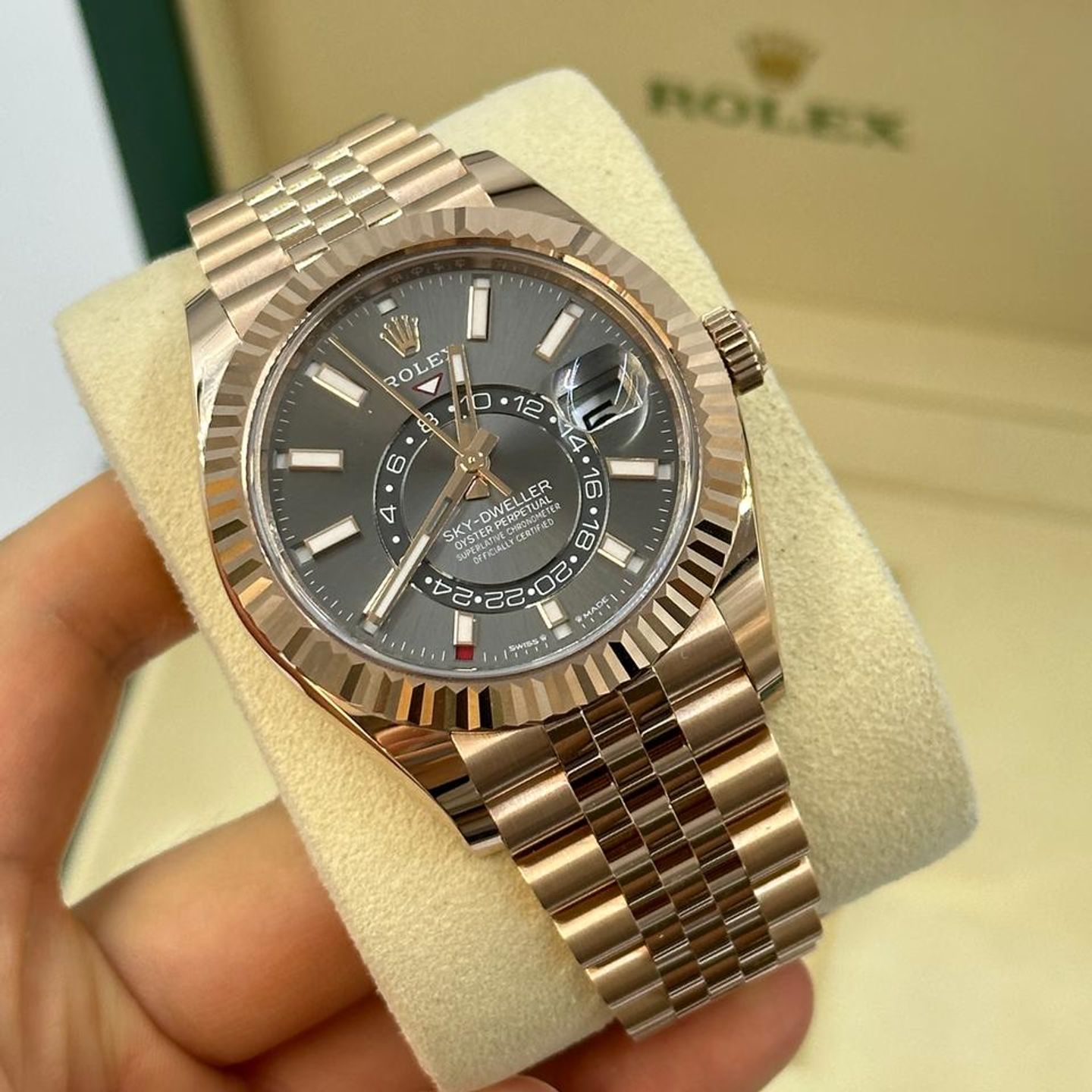 Rolex Sky-Dweller 336935 - (8/10)
