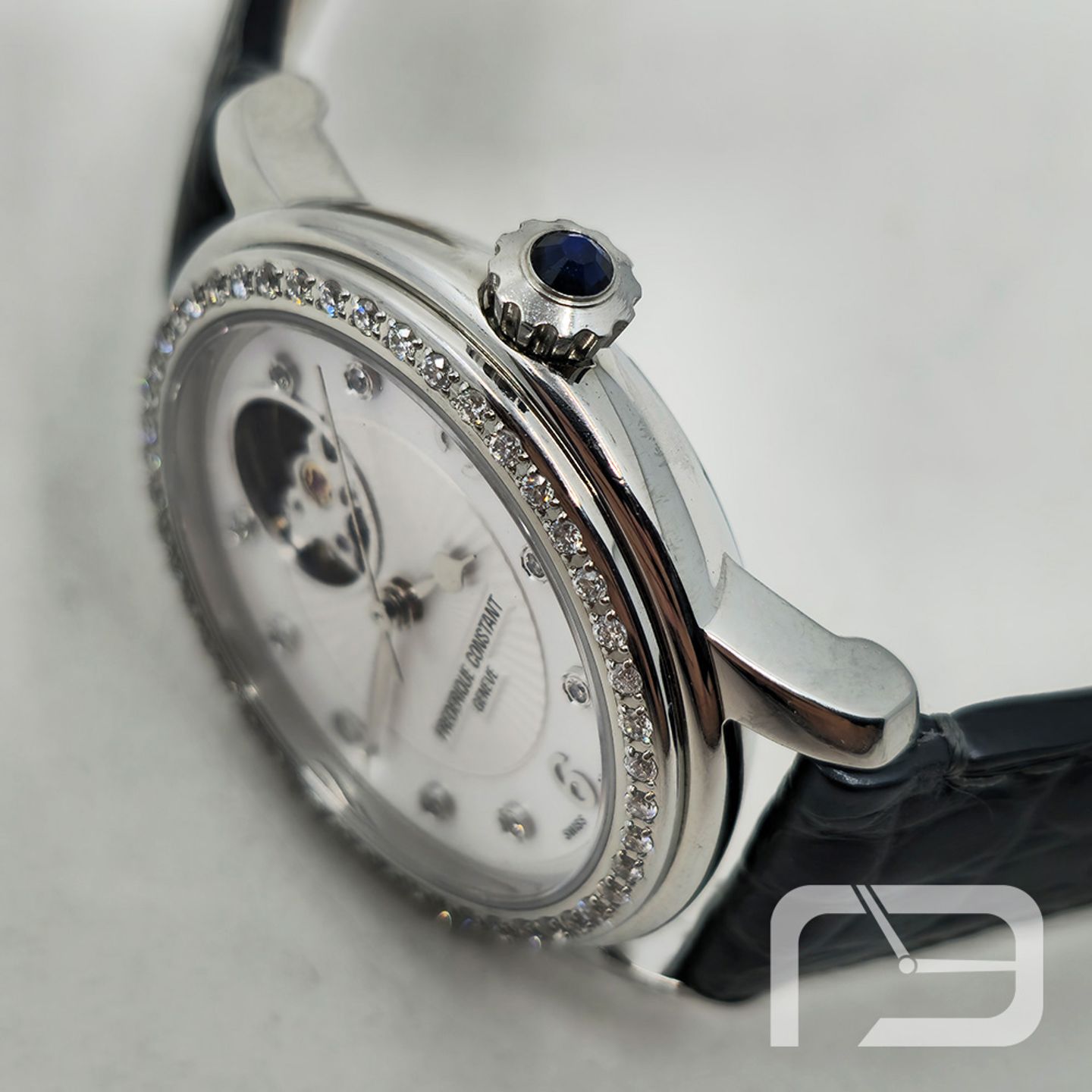 Frederique Constant Ladies Automatic FC-310HBAD2PD6 (2024) - Silver dial 35 mm Steel case (6/8)