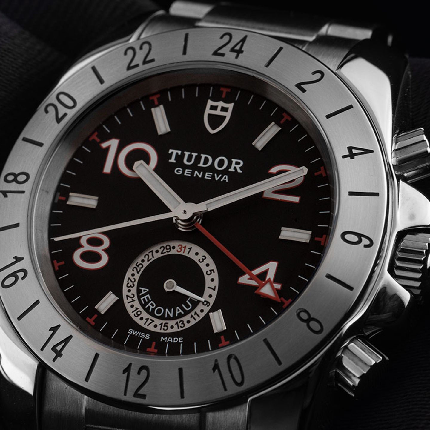 Tudor Sport Aeronaut 20200 (2008) - Silver dial 41 mm Steel case (3/8)