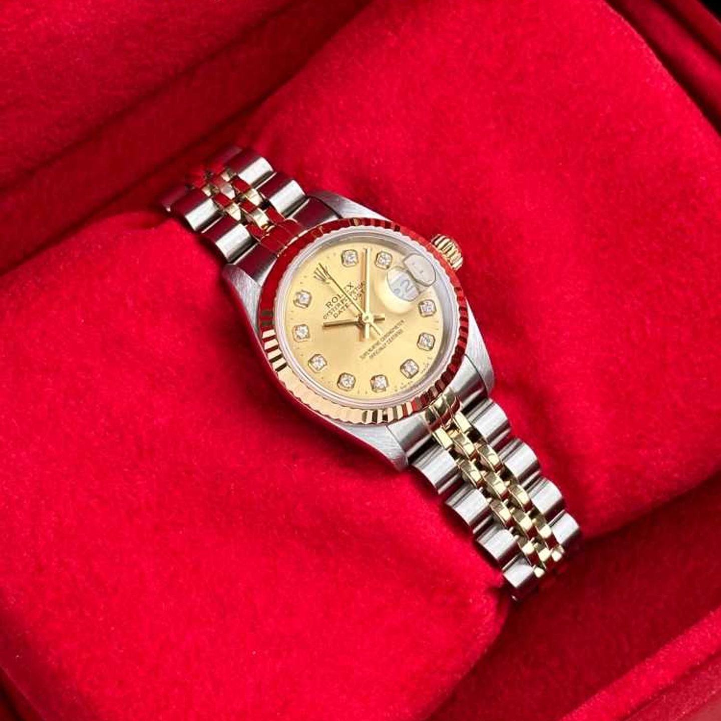 Rolex Lady-Datejust 69173G (1995) - Gold dial 26 mm Gold/Steel case (2/8)