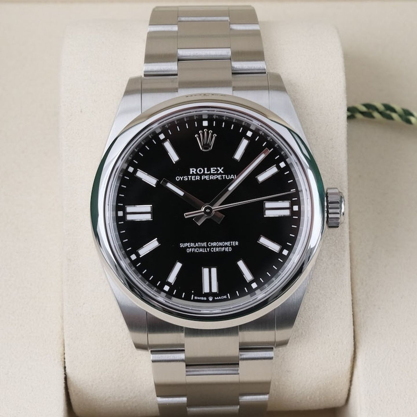 Rolex Oyster Perpetual 41 134300 - (2/8)