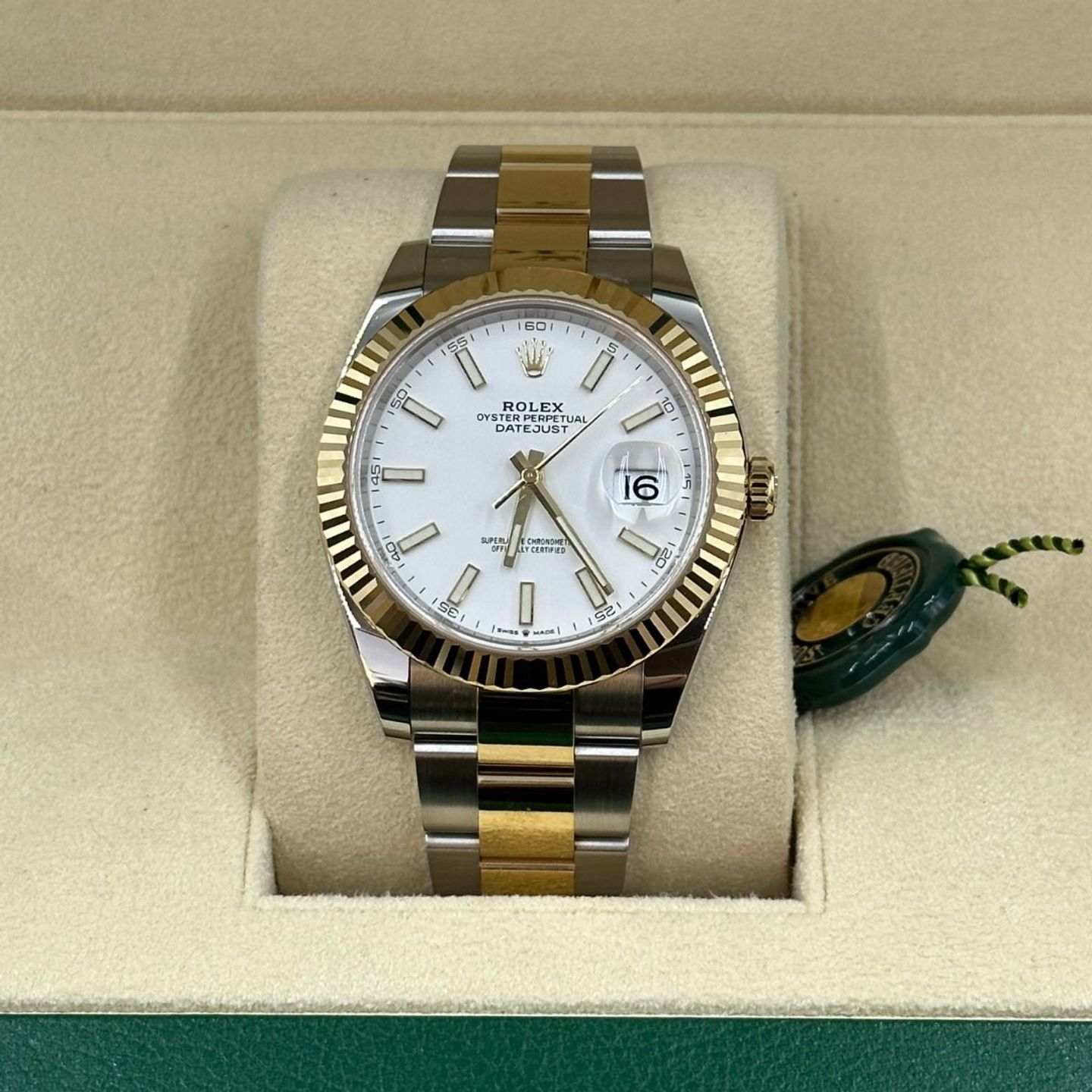 Rolex Datejust 41 126333 (2024) - White dial 41 mm Gold/Steel case (5/8)