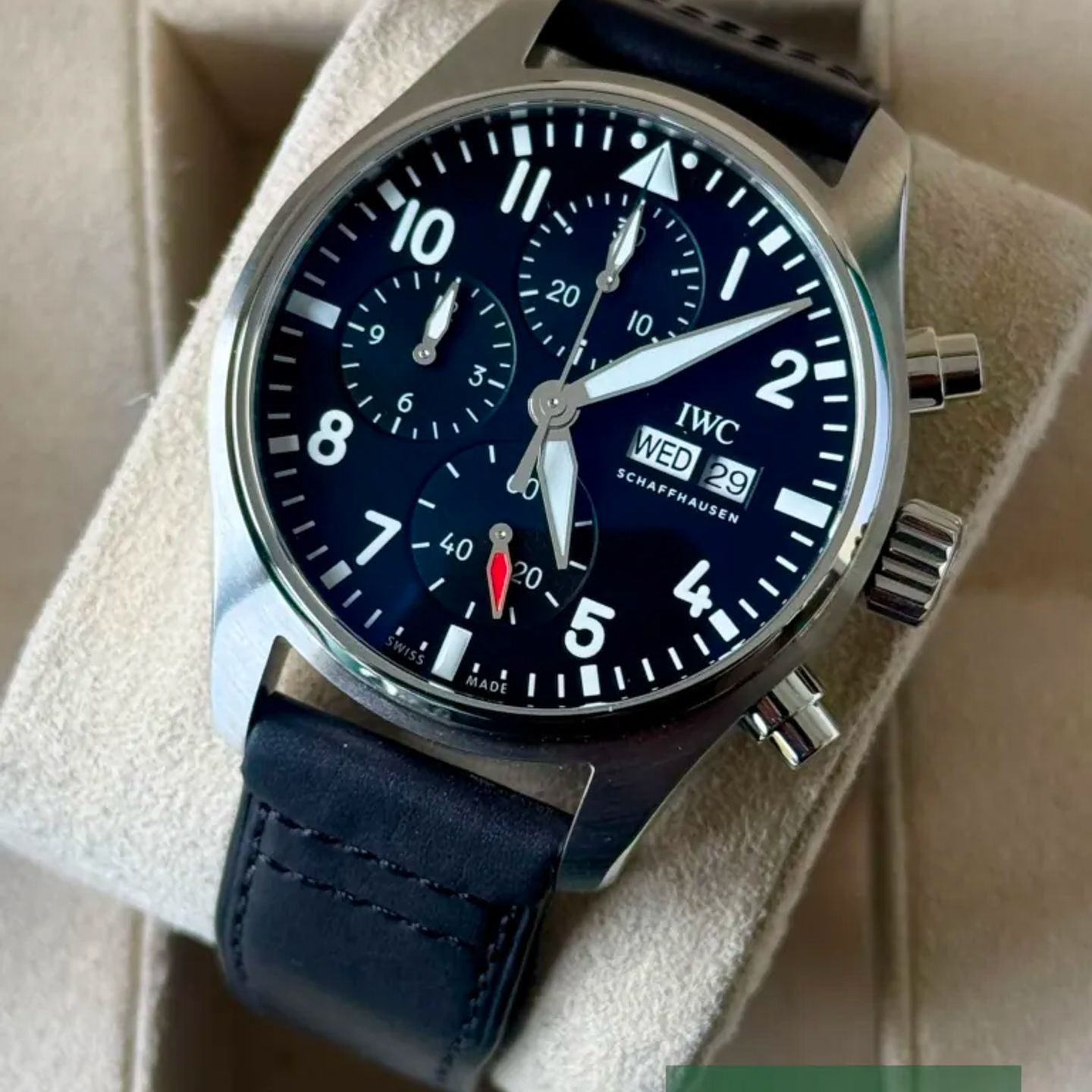 IWC Pilot Chronograph IW388111 (2023) - 41mm Staal (3/7)
