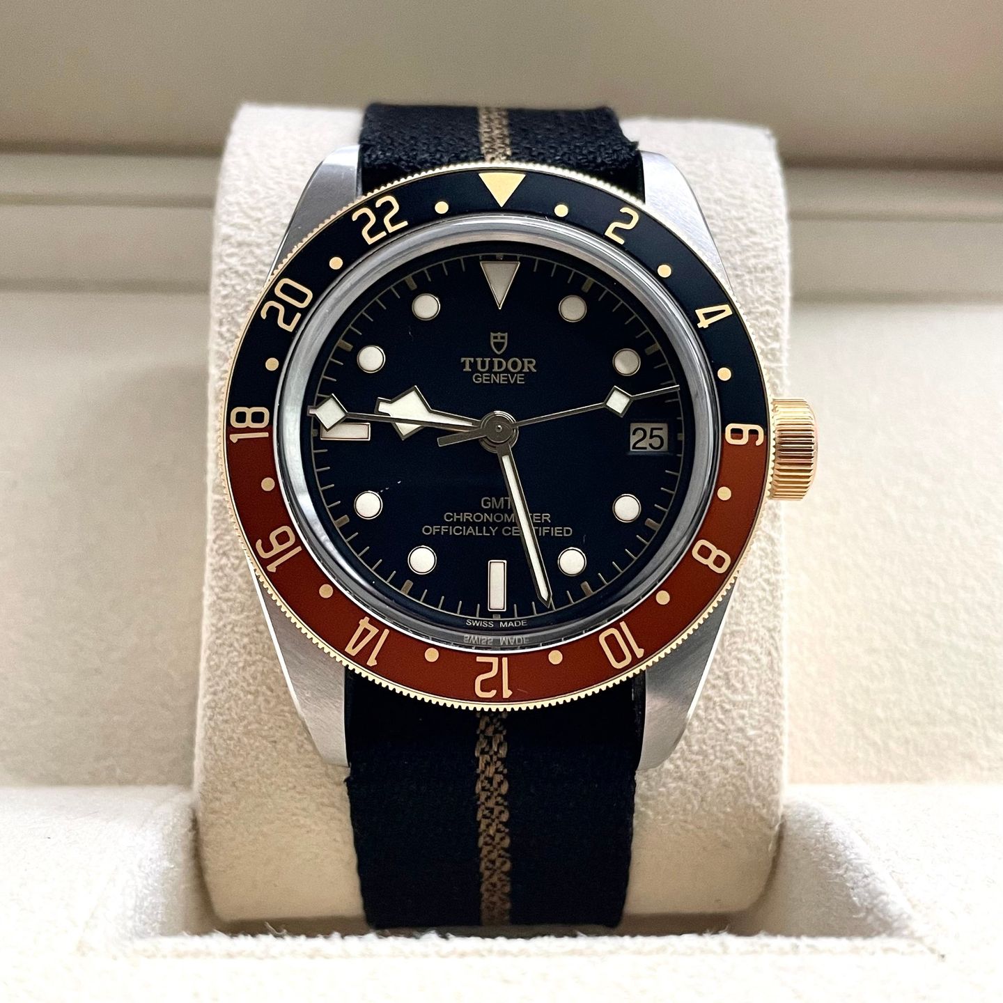 Tudor Black Bay GMT 79833MN - (1/6)