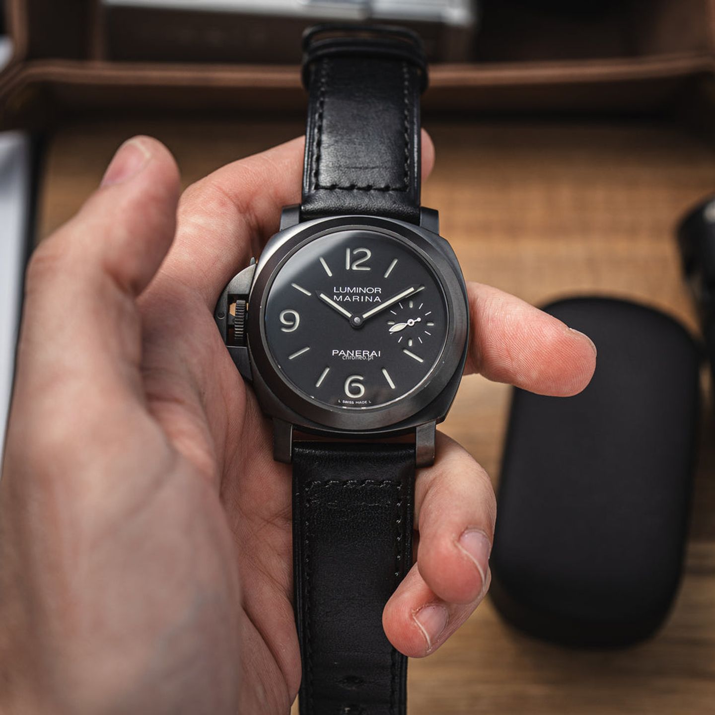 Panerai Special Editions PAM00026 (Unknown (random serial)) - Black dial 44 mm Steel case (3/8)